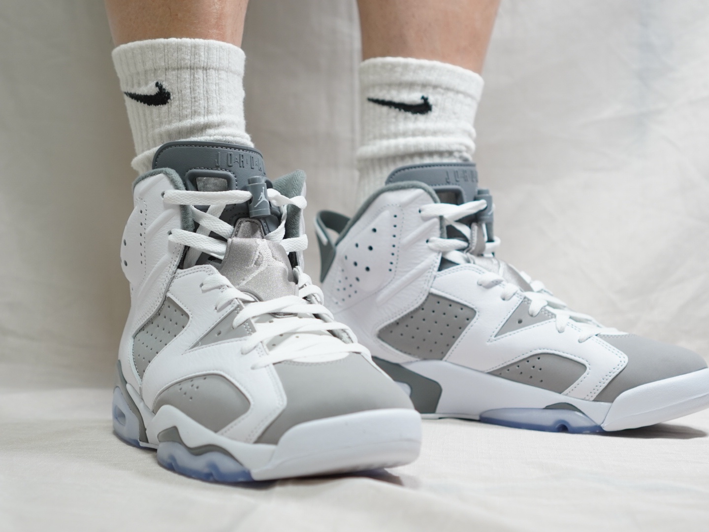 Jordan 6 Retro Cool Grey 착용 스타일 - 1