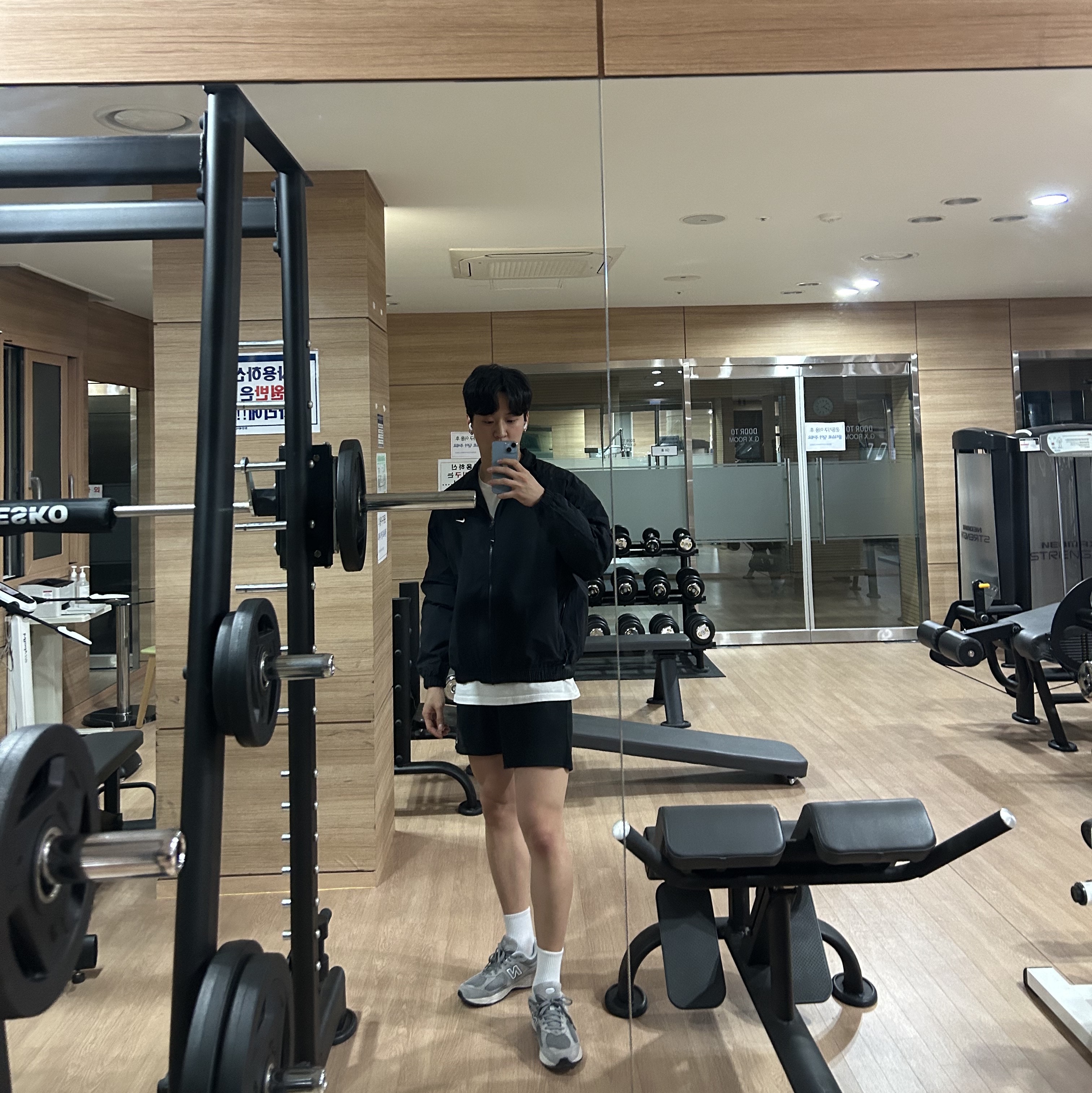 Nike NRG Solo Swoosh Woven Track Jacket Black - Asia 착용 스타일