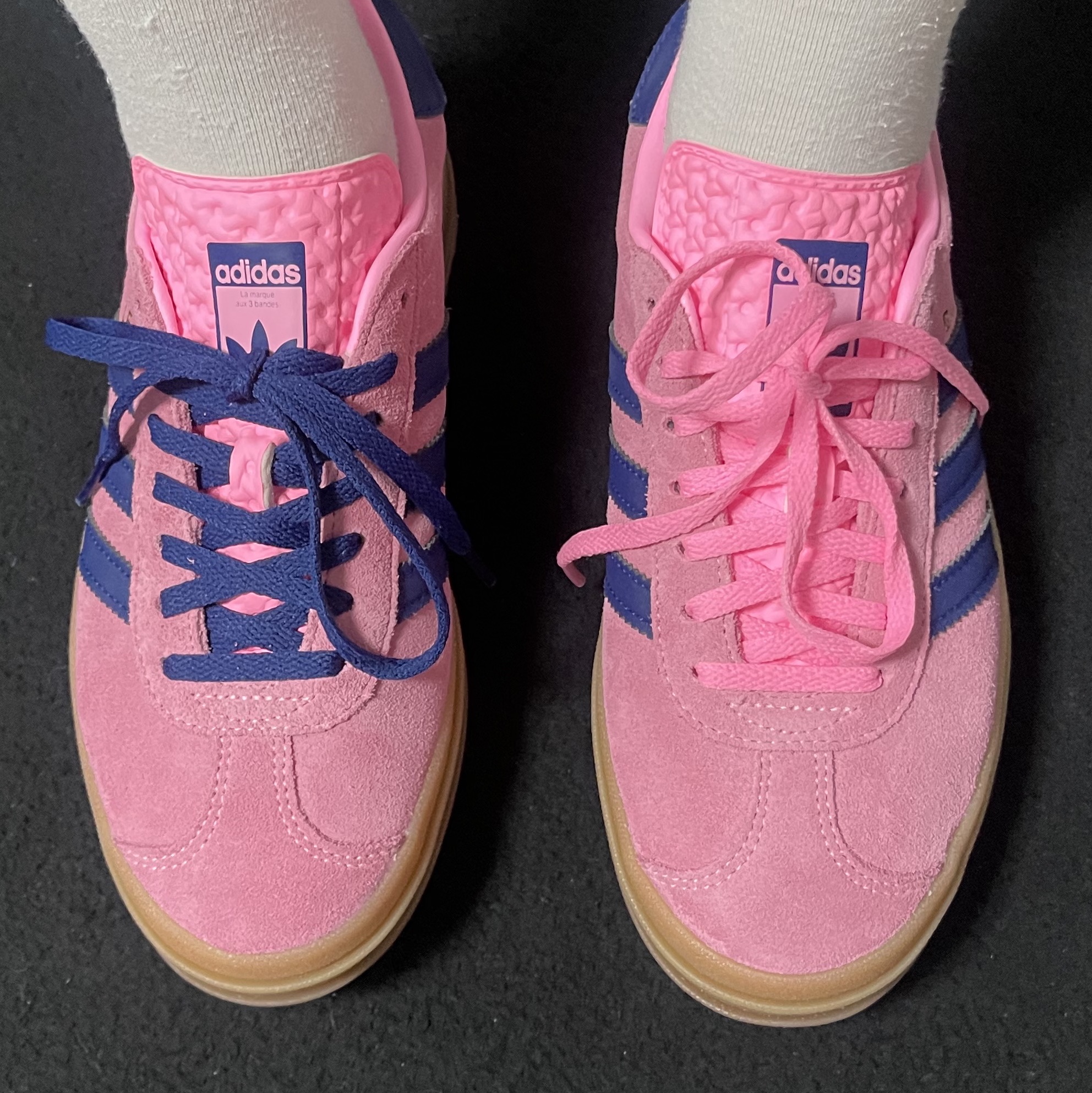 (W) Adidas Gazelle Bold Pink Glow Victory Blue 착용 스타일