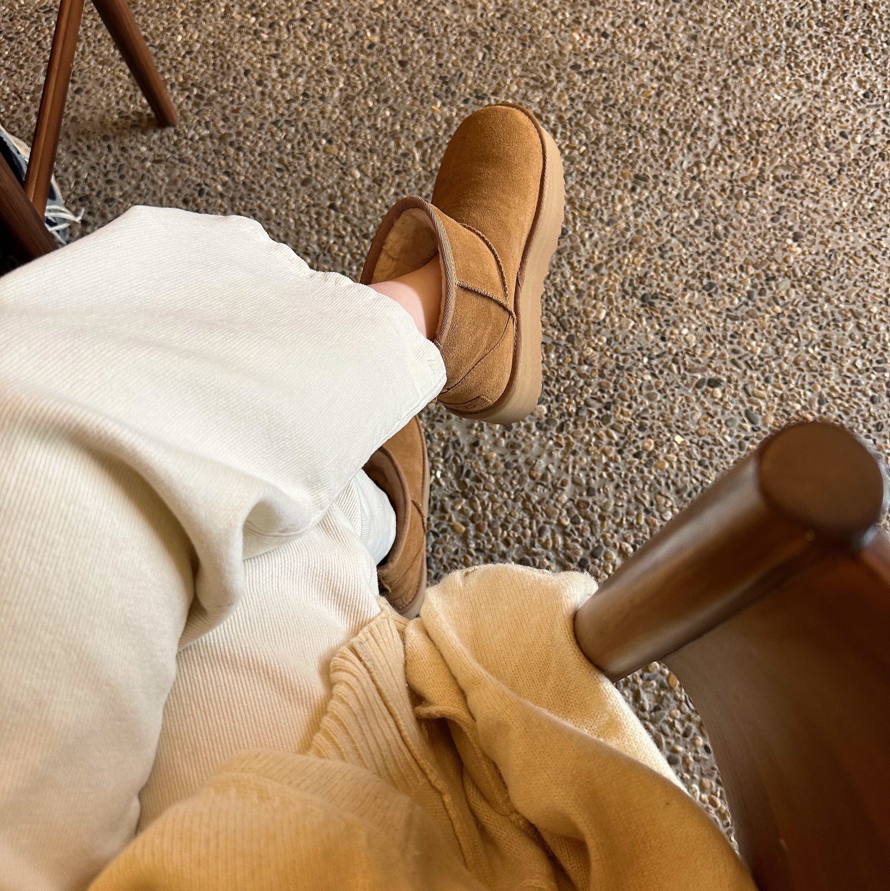 (W) UGG Classic Mini Platform Boots Chestnut 착용 스타일