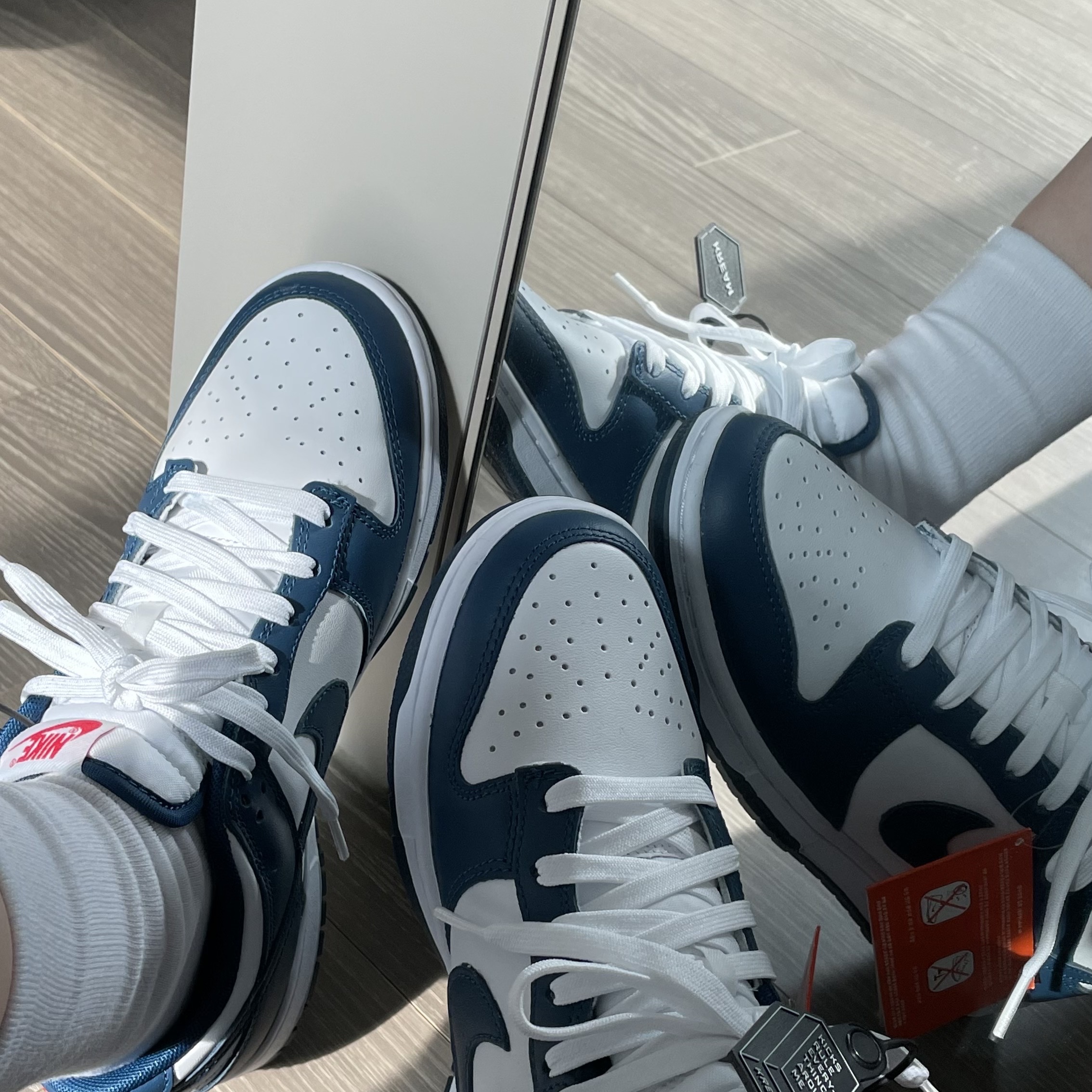 Nike Dunk Low Retro Valerian Blue 착용 스타일