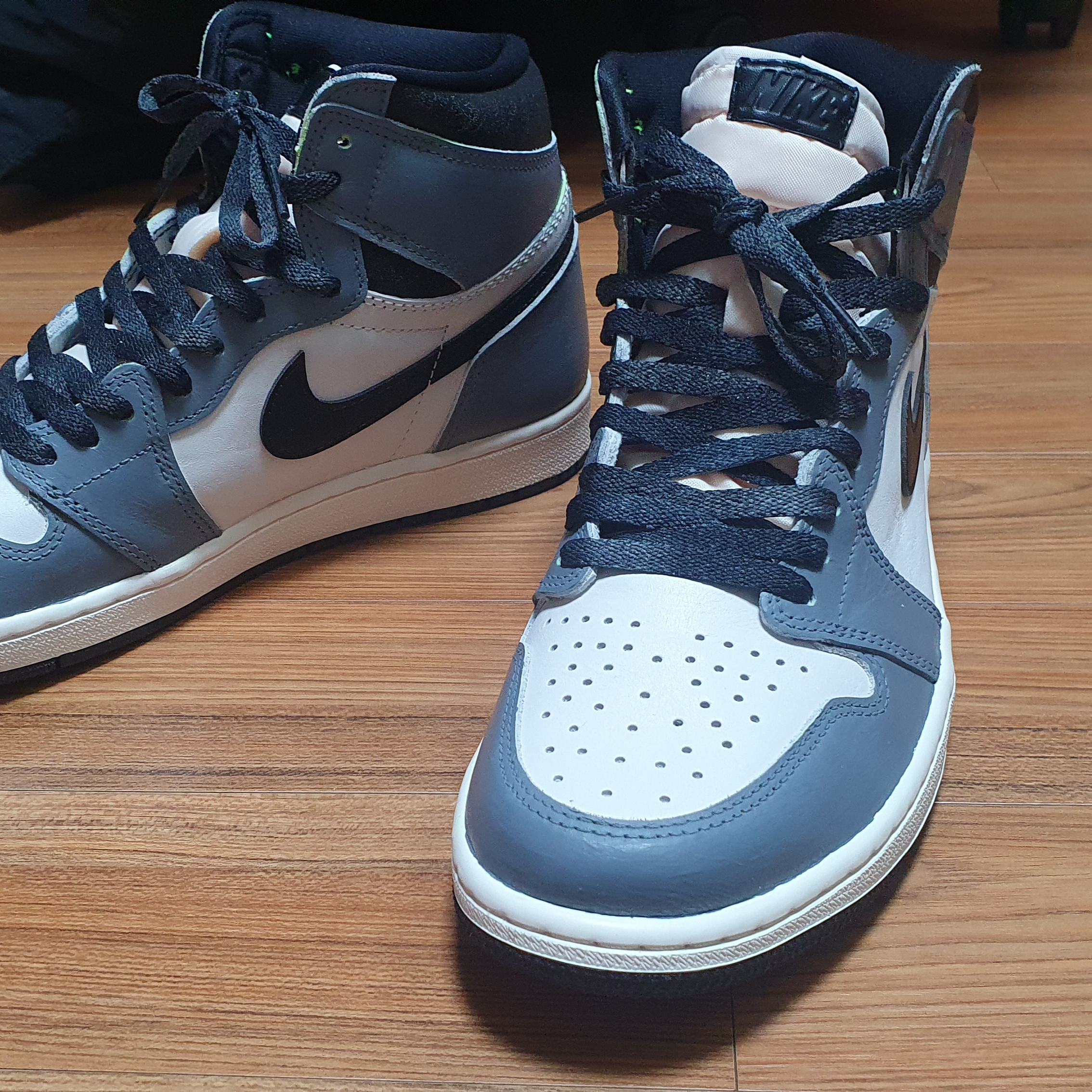 Jordan 1 Retro High OG Volt 착용 스타일 - 4