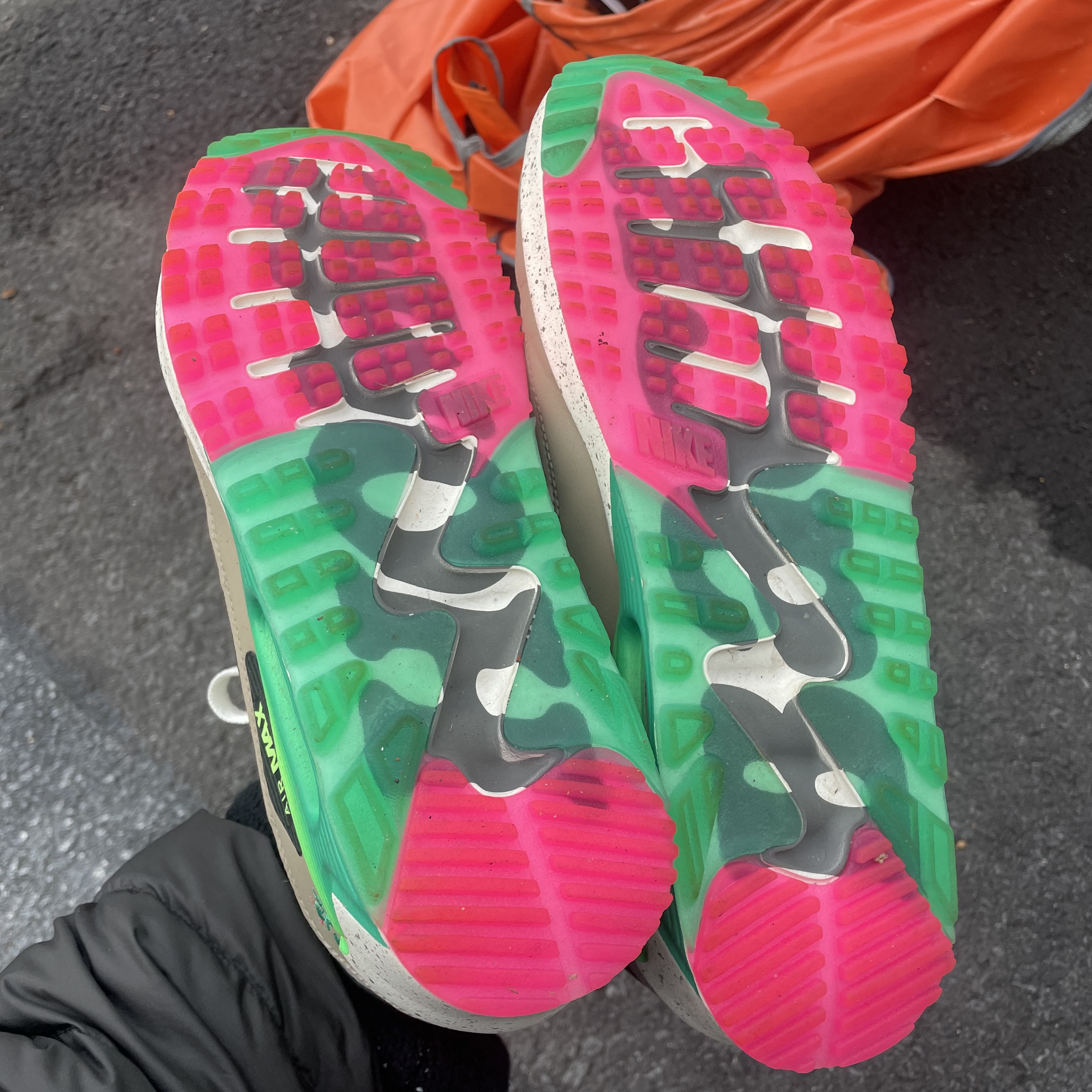 Nike Air Max 90 G NRG Back Home 착용 스타일 - 2
