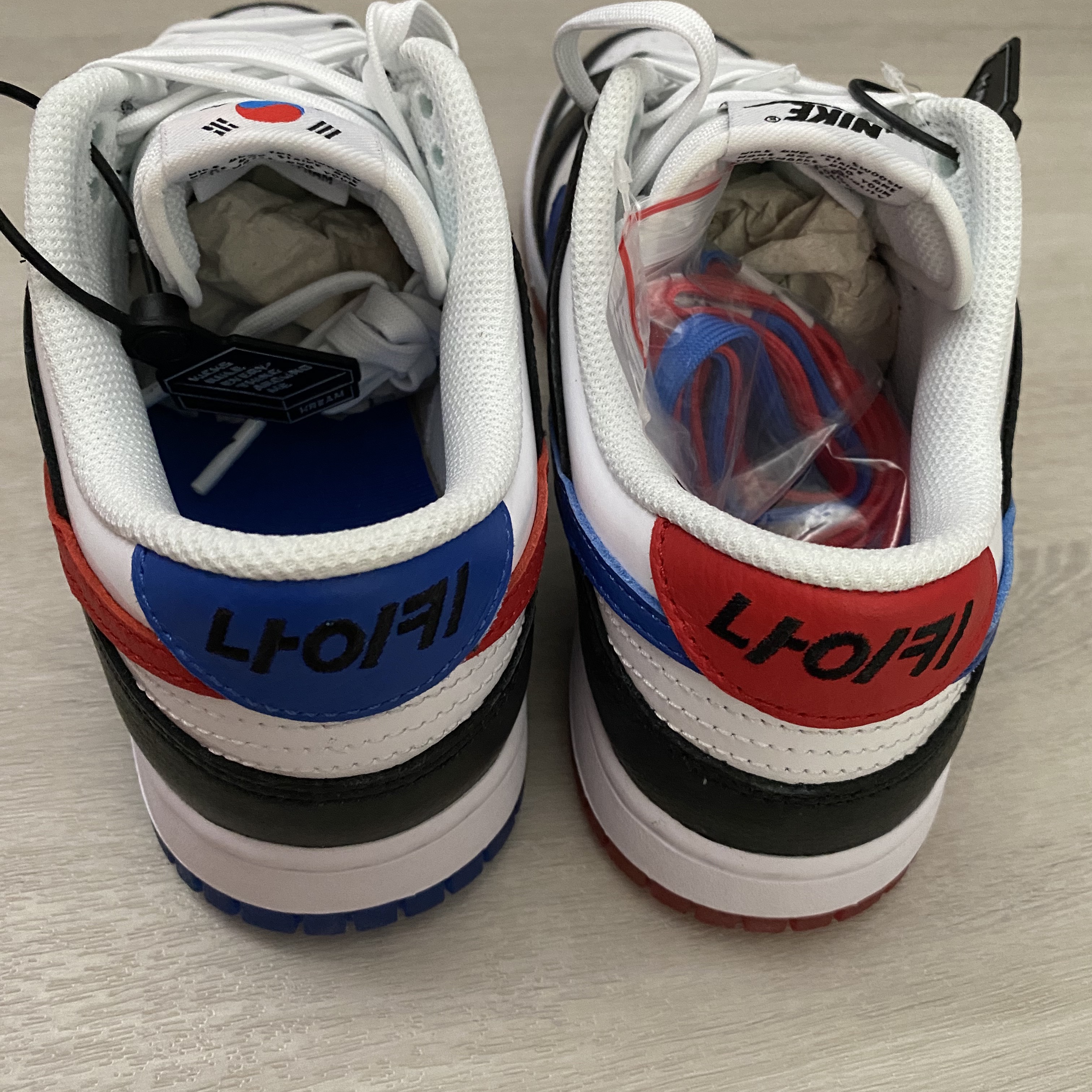 Nike Dunk Low SE Seoul 착용 스타일