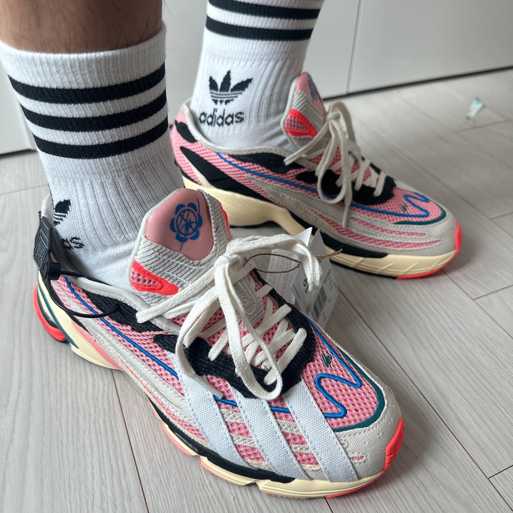 Adidas x Sean Wotherspoon Orketro White Easy Yellow 착용 스타일 - 1