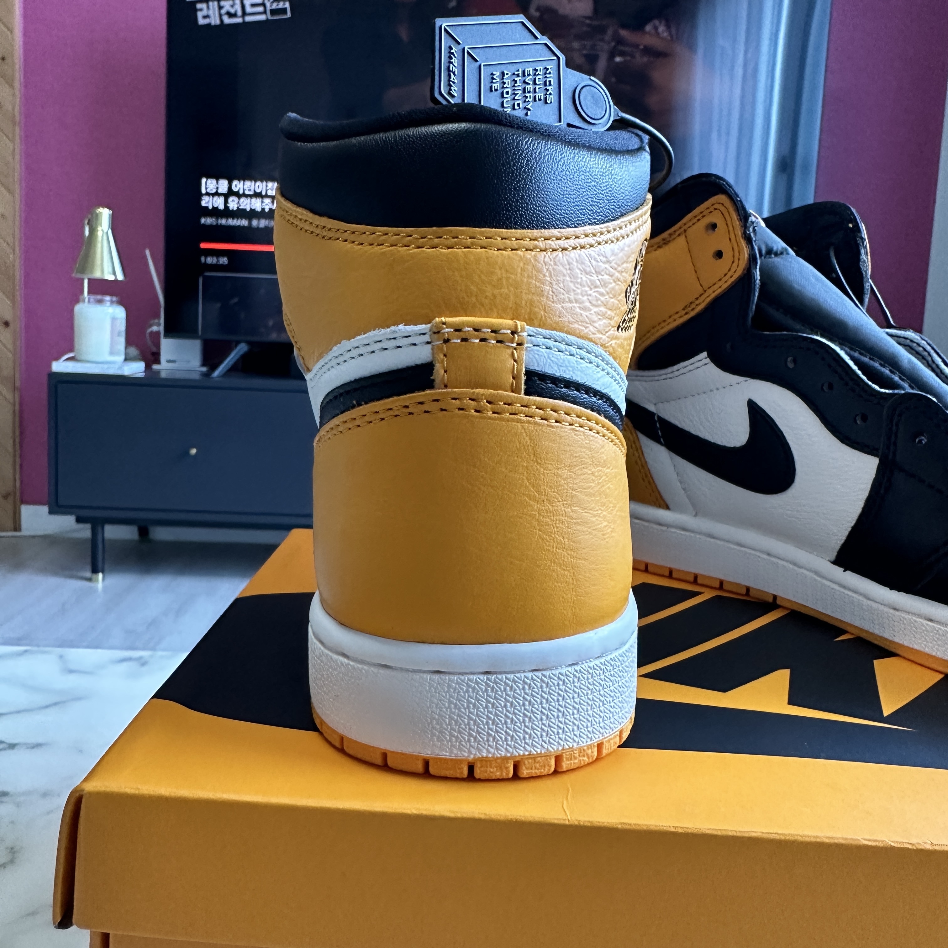 Jordan 1 Retro High OG Taxi 착용 스타일 - 3