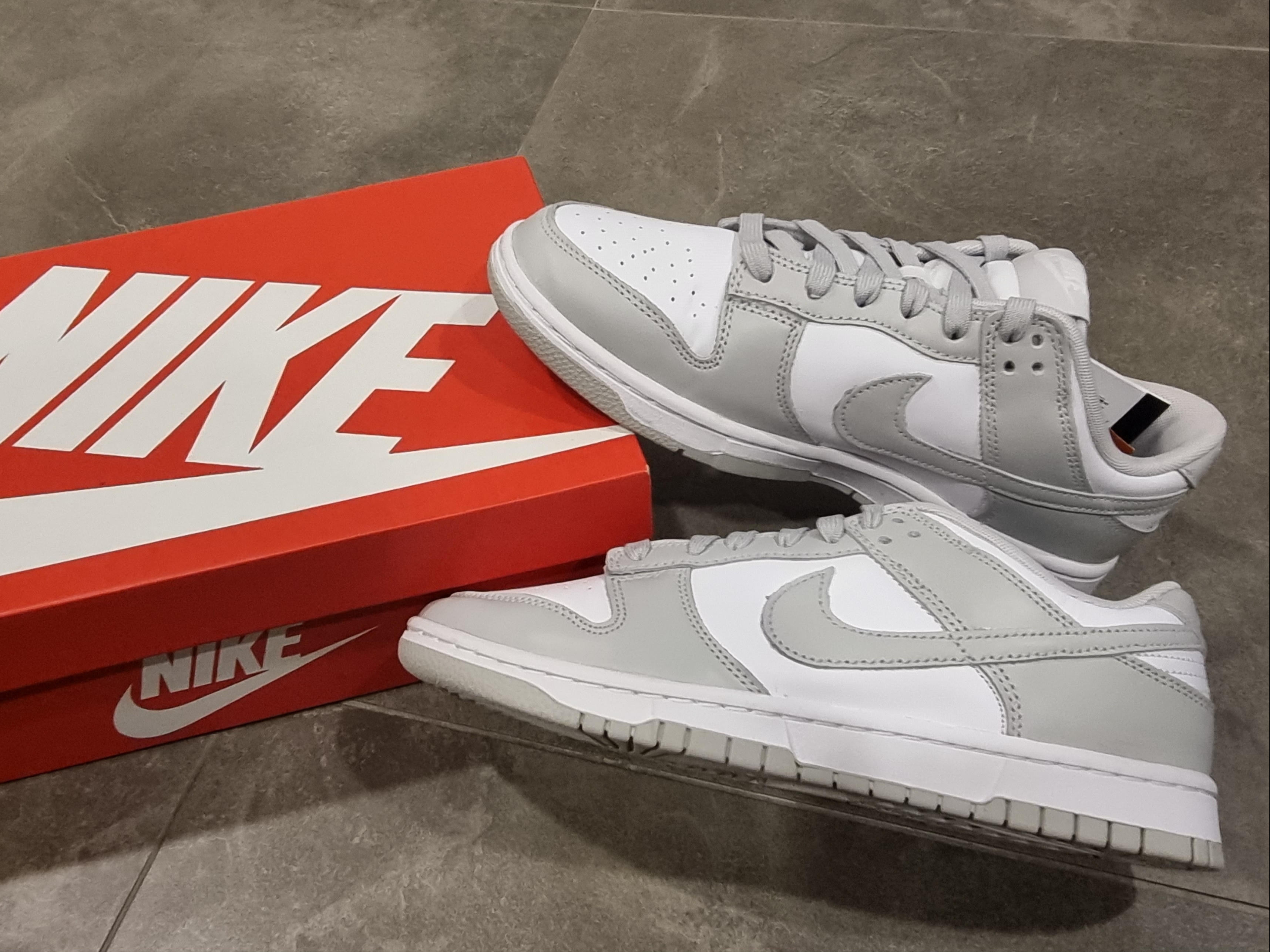 Nike Dunk Low Retro Grey Fog 착용 스타일 - 4