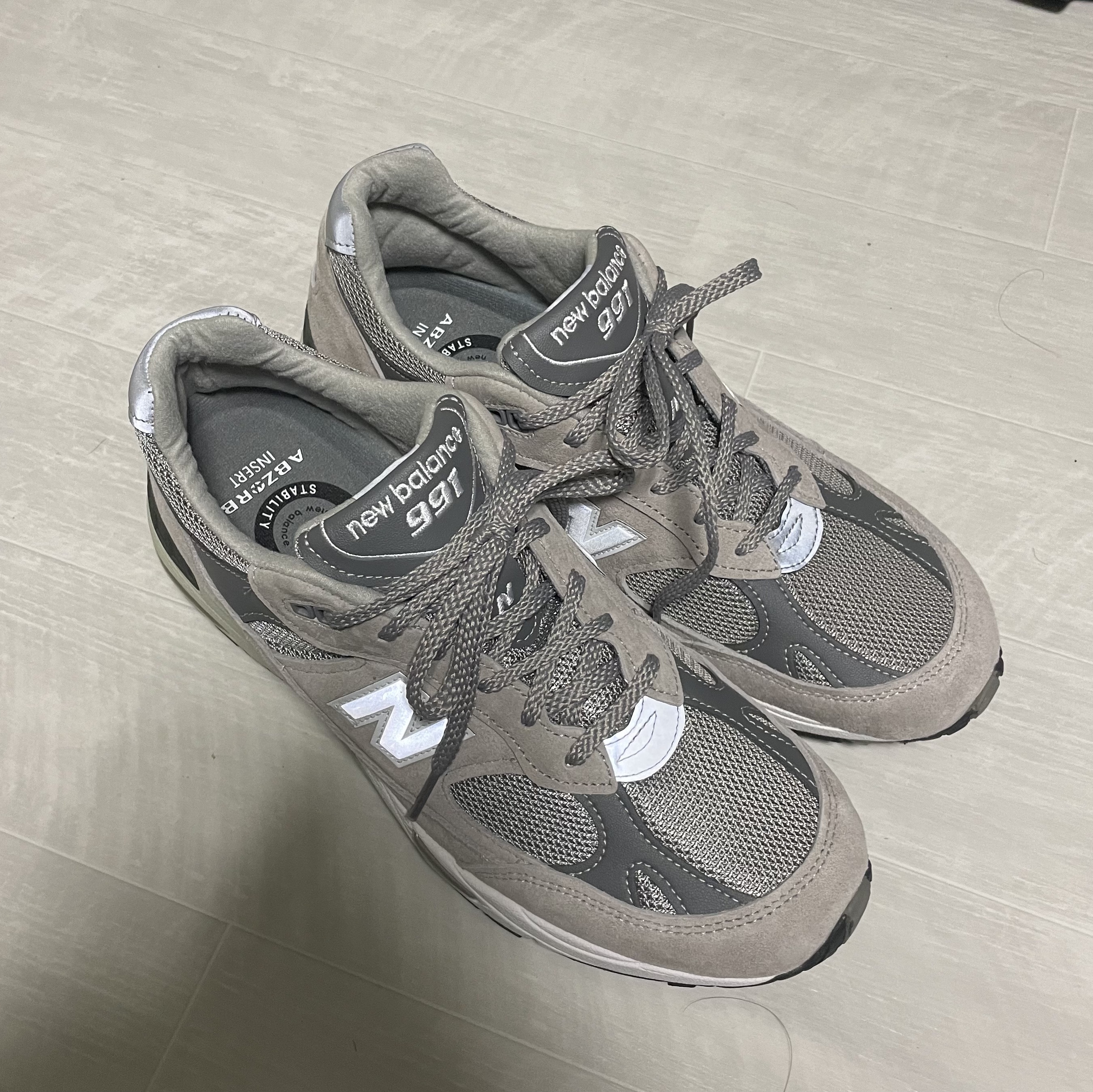 New Balance 991 Made in UK Grey 착용 스타일