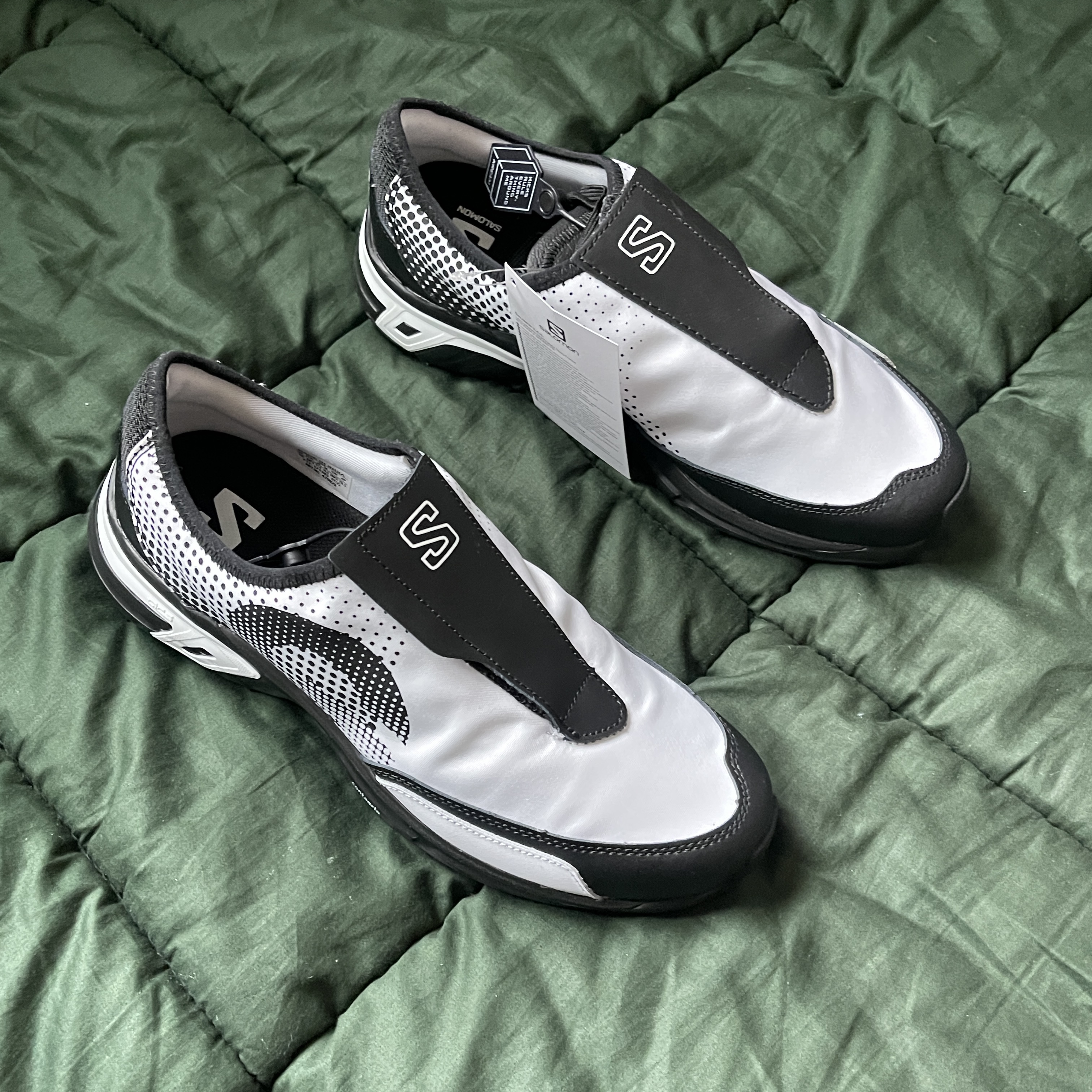 Salomon x Comme des Garcons Homme Plus SR901E White Black 착용 스타일 - 3