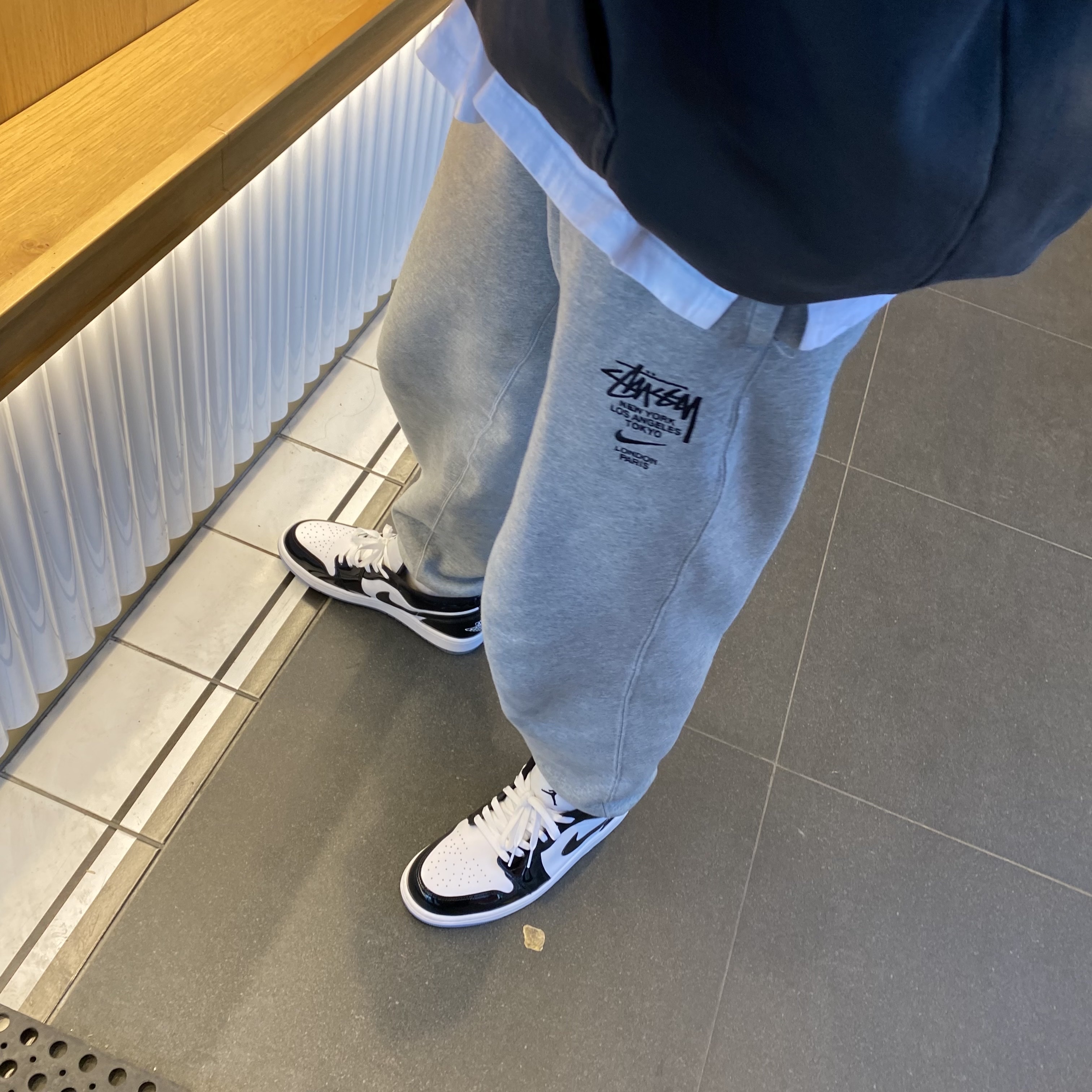 Nike x Stussy NRG ZR Fleece Pants Heather Grey - US/EU, Jordan 1 Low SE Concord 착용 스타일 - 1