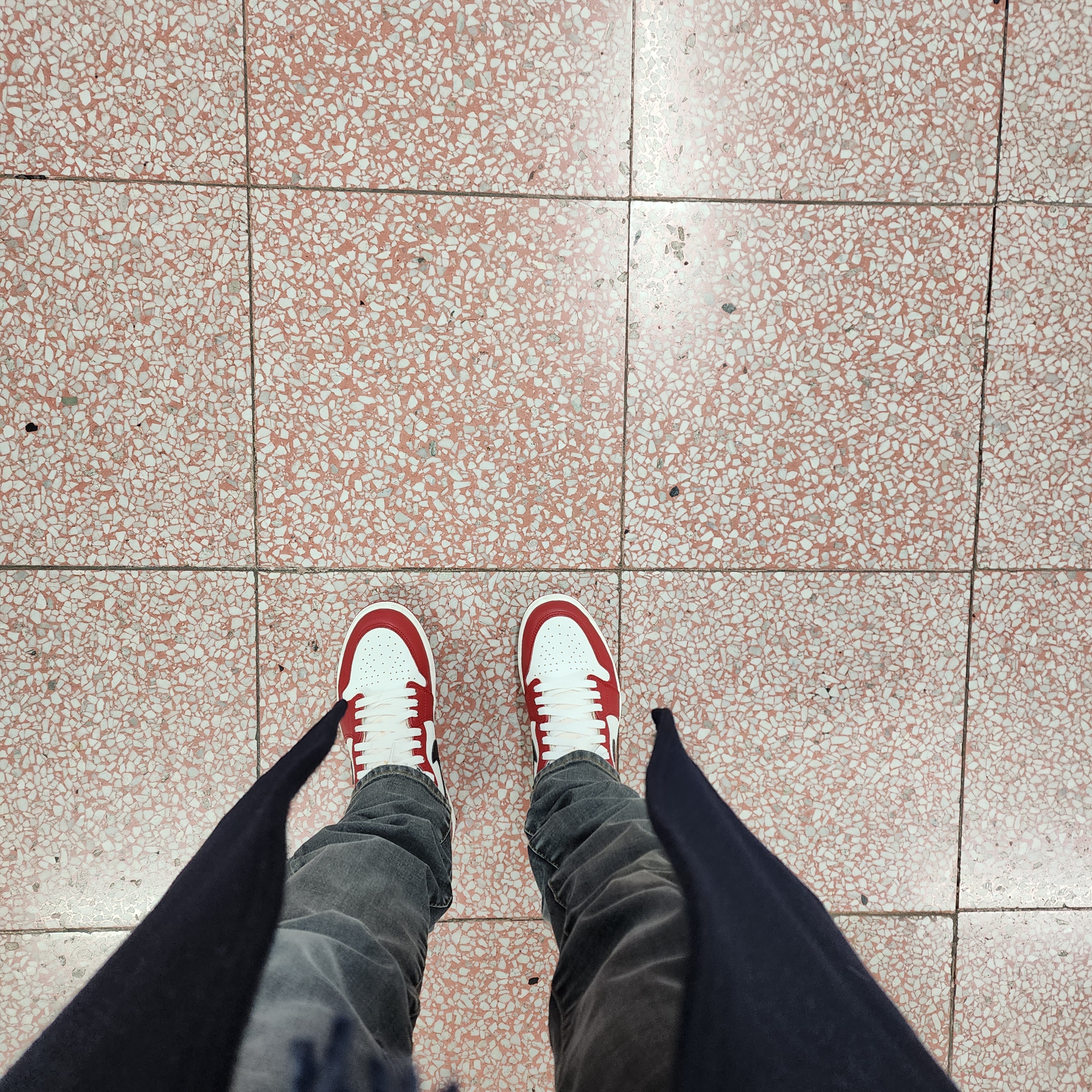 Jordan 1 Retro High OG Chicago 2022 착용 스타일 - 2