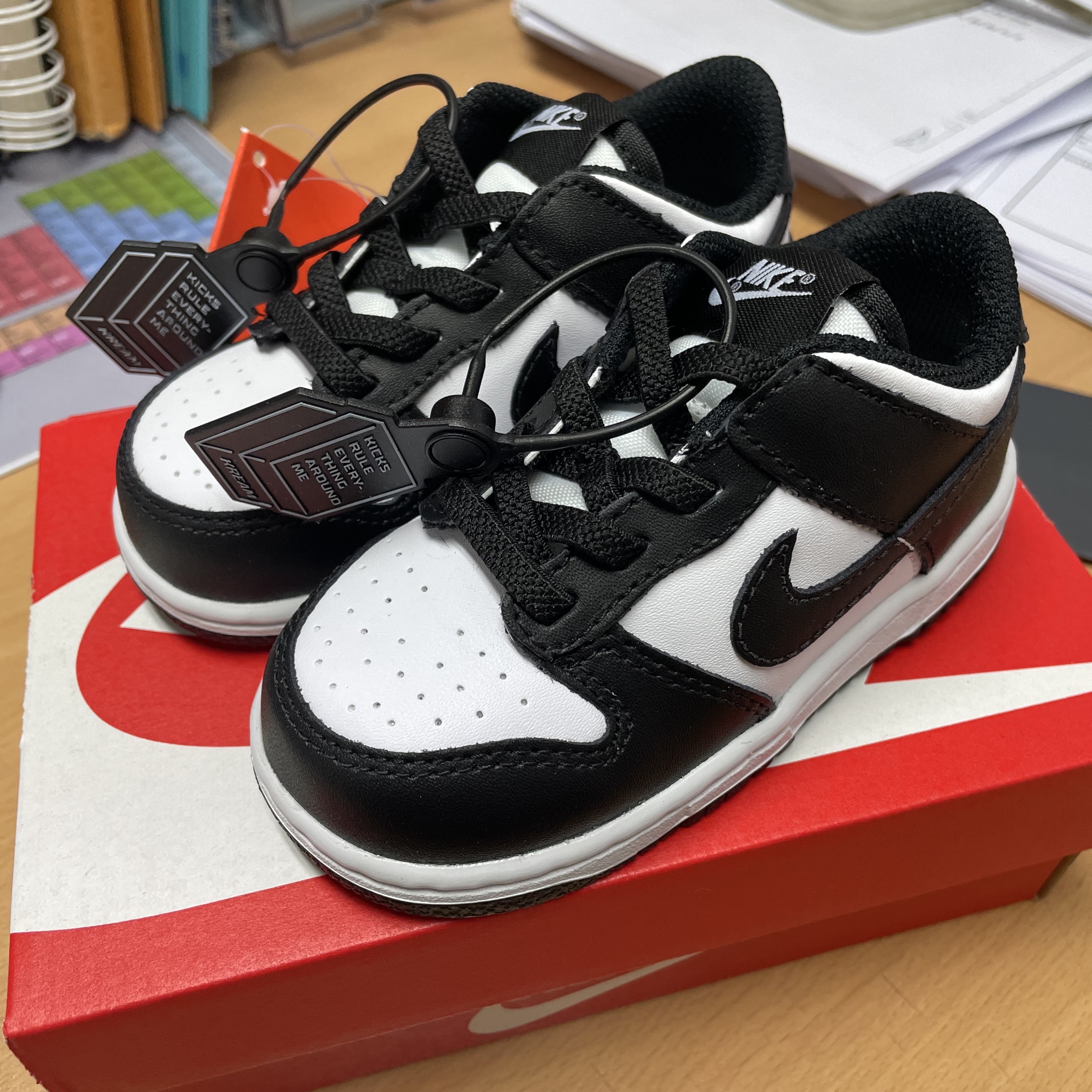 (TD) Nike Dunk Low Black 착용 스타일