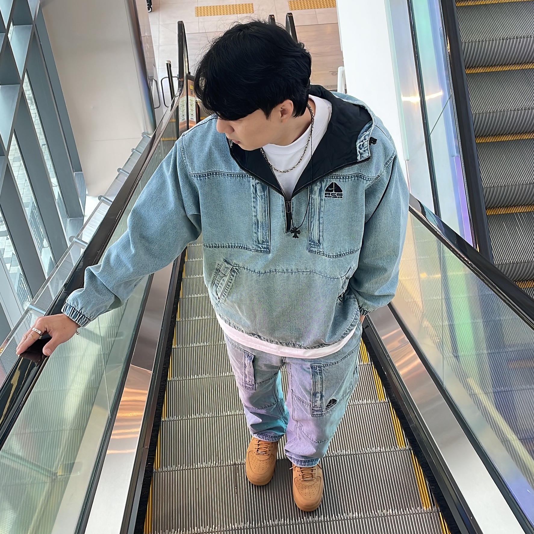 Supreme x Nike ACG Denim Pullover Washed Blue - 22FW, Supreme x Nike ACG Belted Denim Pants Washed Blue - 22FW 착용 스타일 - 1