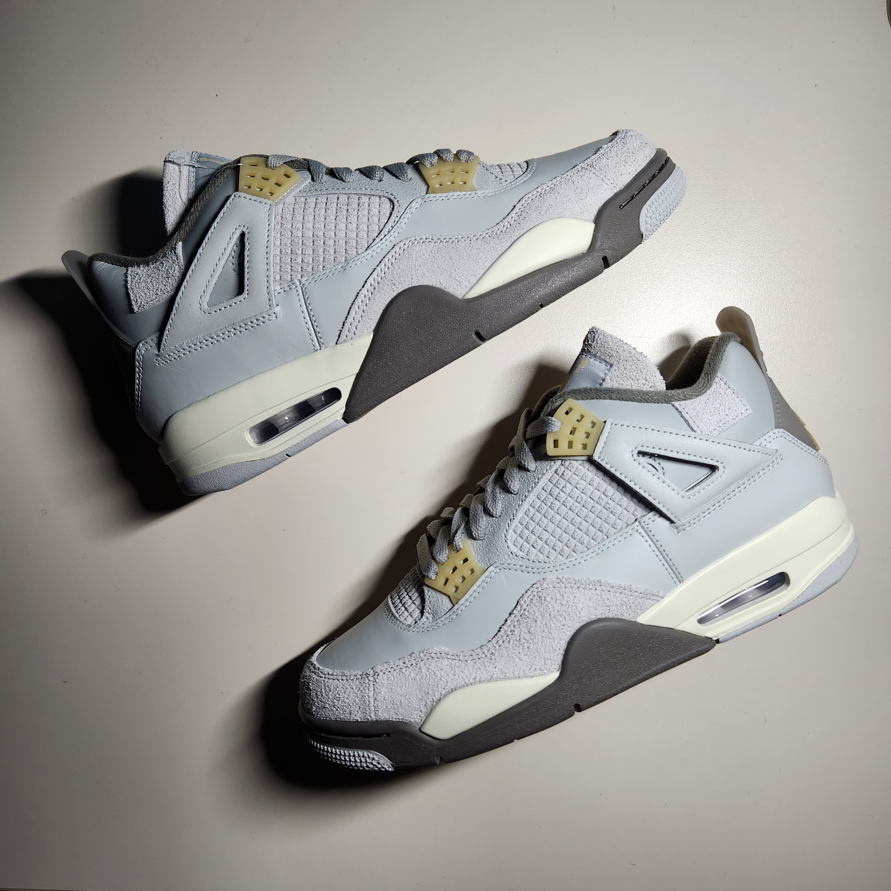 Jordan 4 Retro SE Craft 착용 스타일 - 1