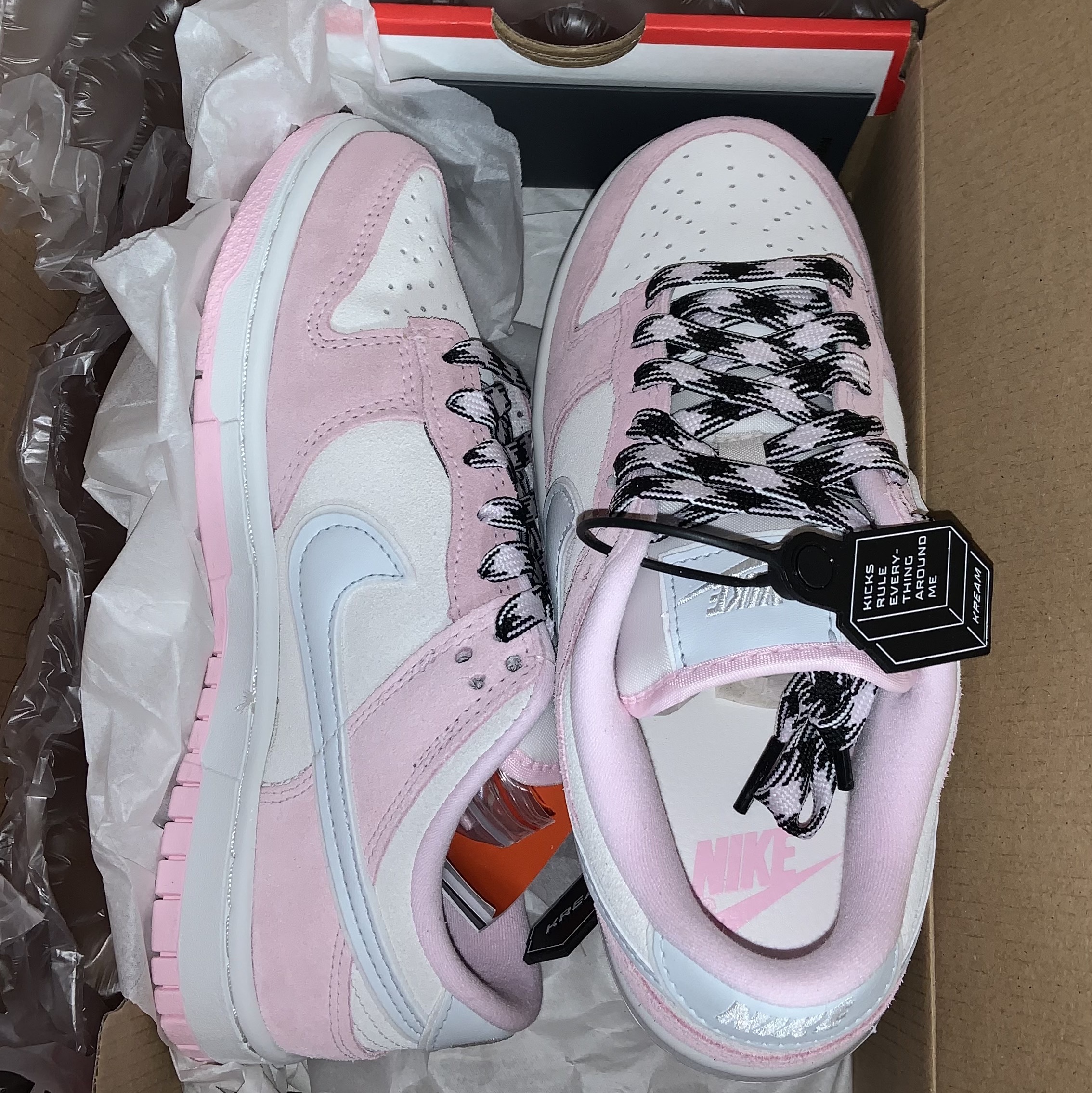 (W) Nike Dunk Low LX Pink Foam 착용 스타일