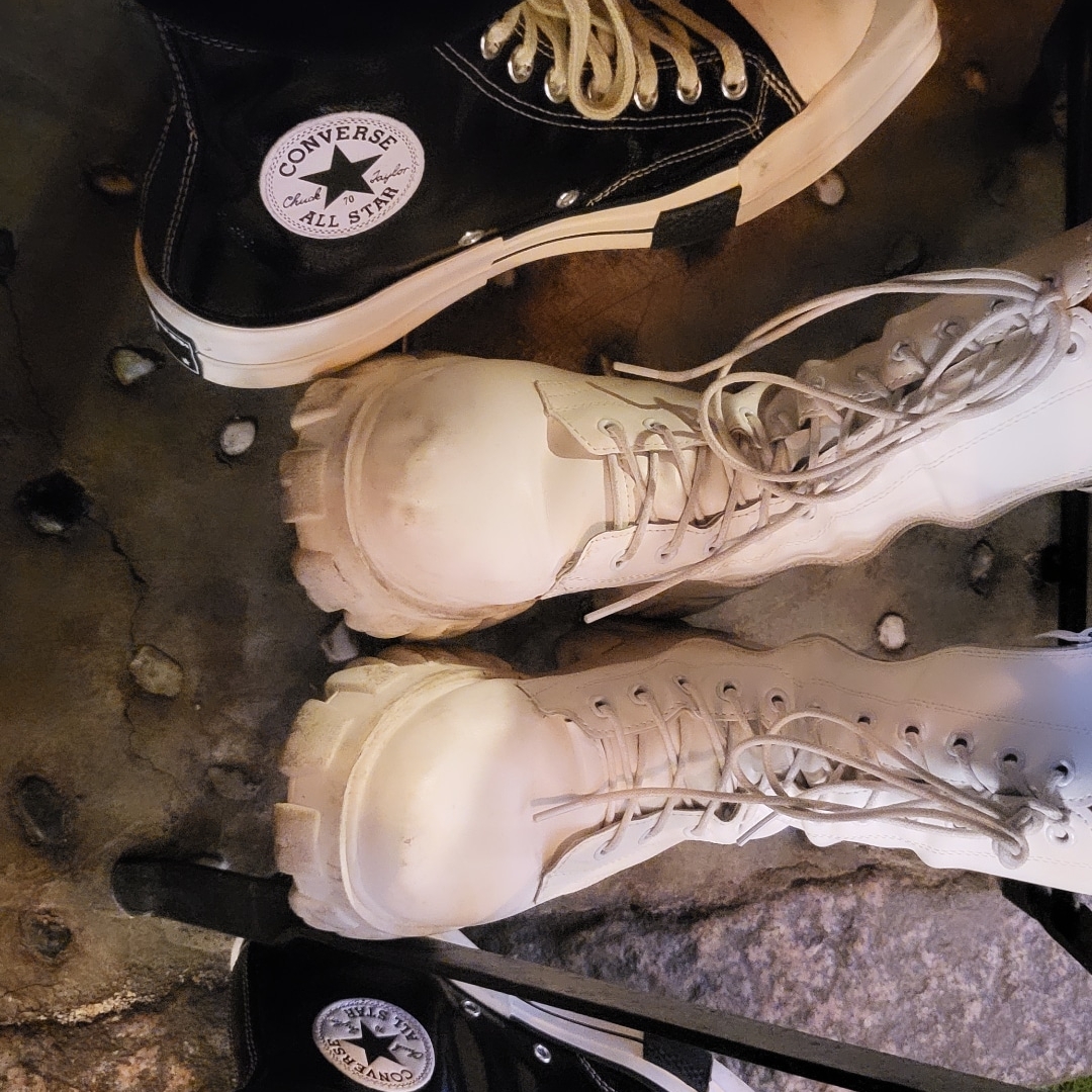 Converse x Drkshdw Turbodrk Chuck 70 Hi Black Lacquered Denim 착용 스타일 - 3