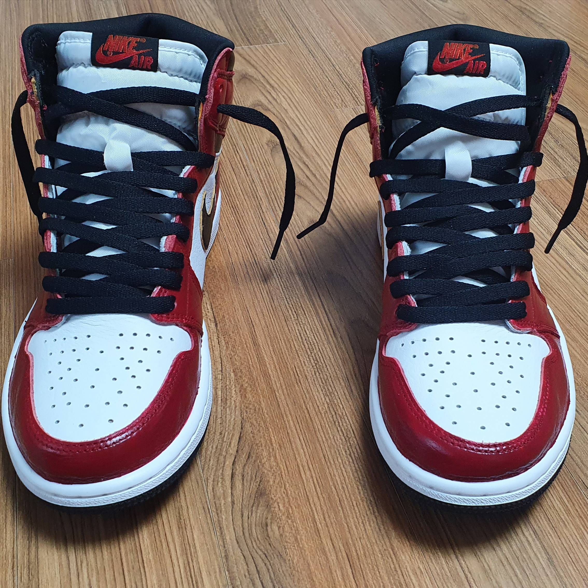 Jordan 1 Retro High OG Light Fusion Red 착용 스타일 - 1