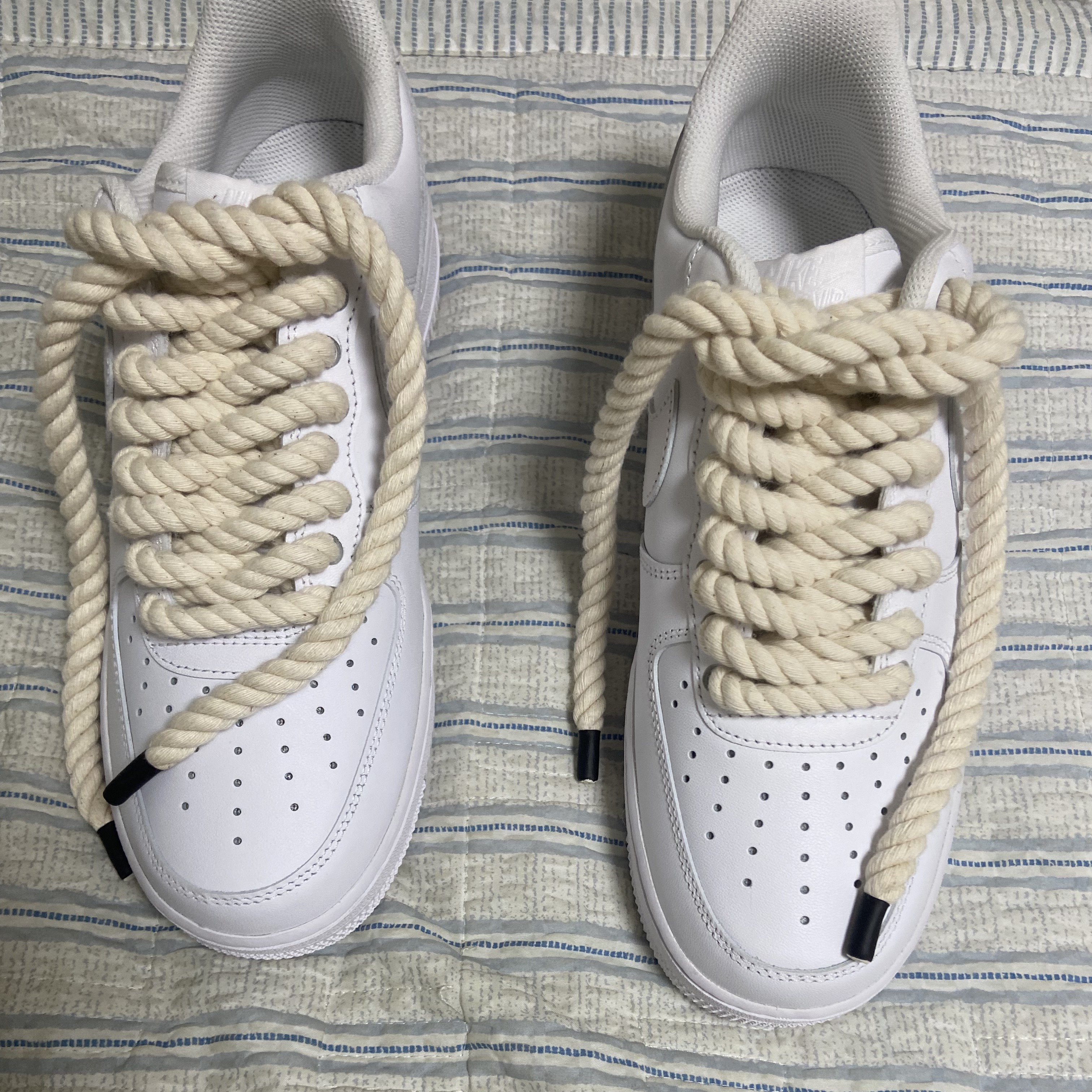 Nike Air Force 1 '07 Low White 착용 스타일 - 4
