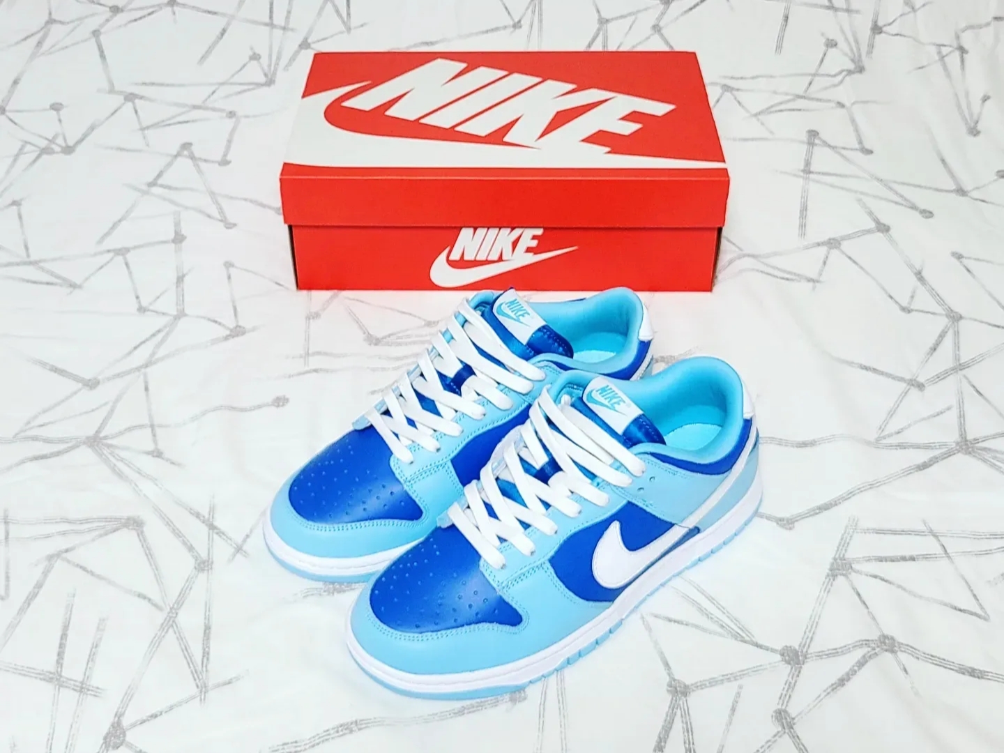 Nike Dunk Low Retro QS Argon 착용 스타일 - 1
