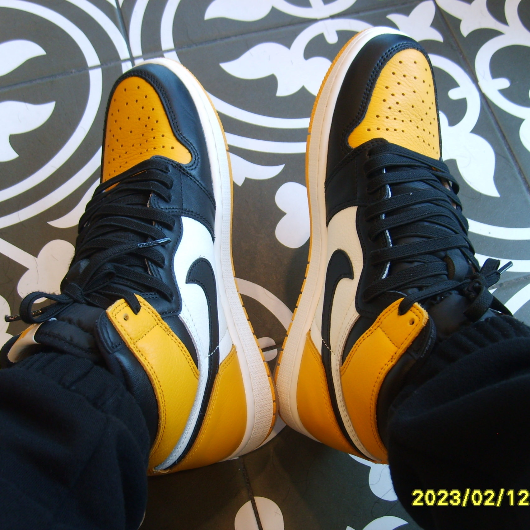 Jordan 1 Retro High OG Taxi 착용 스타일