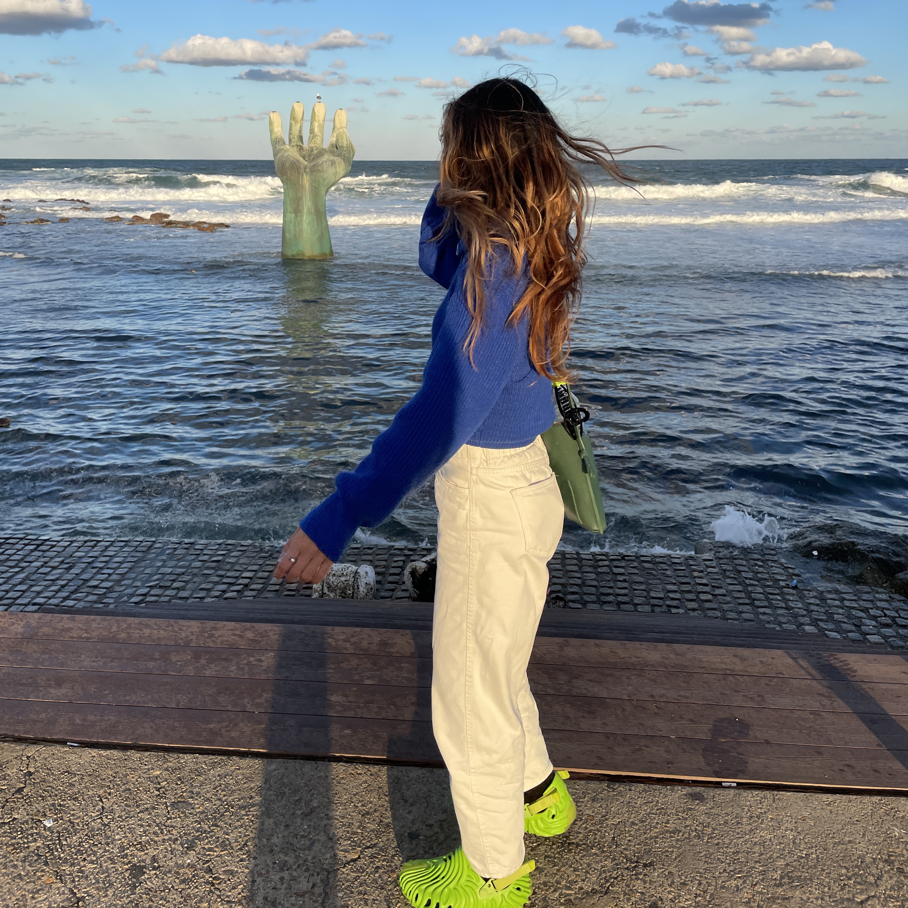 Crocs x Salehe Bembury Pollex Clog Crocodile 착용 스타일