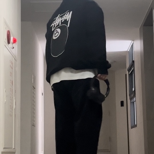 Stussy 8 Ball Hoodie Black - 21FW, Nike Air Force 1 '07 Valentine's Day 2022 착용 스타일 - 2