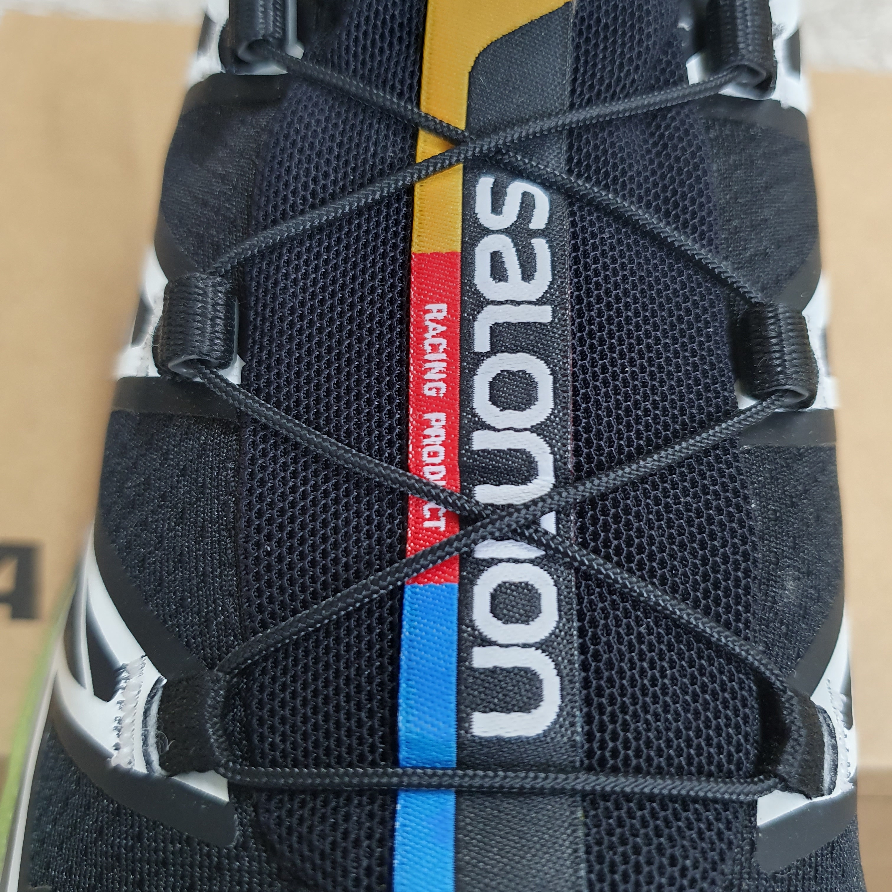 Salomon XT-6 Scarab Black 착용 스타일 - 2