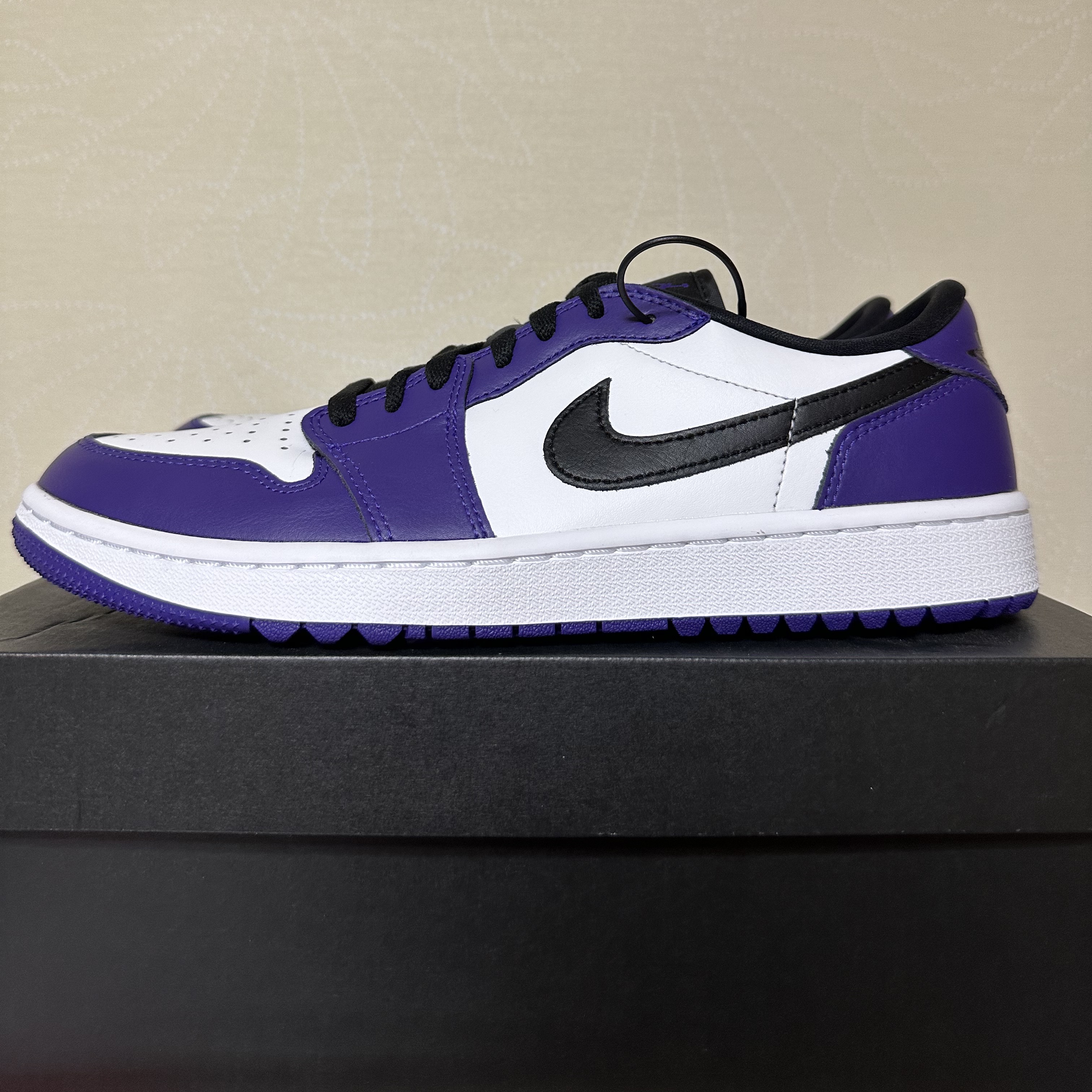 Nike Dunk Low Retro Championship Court Purple 착용 스타일