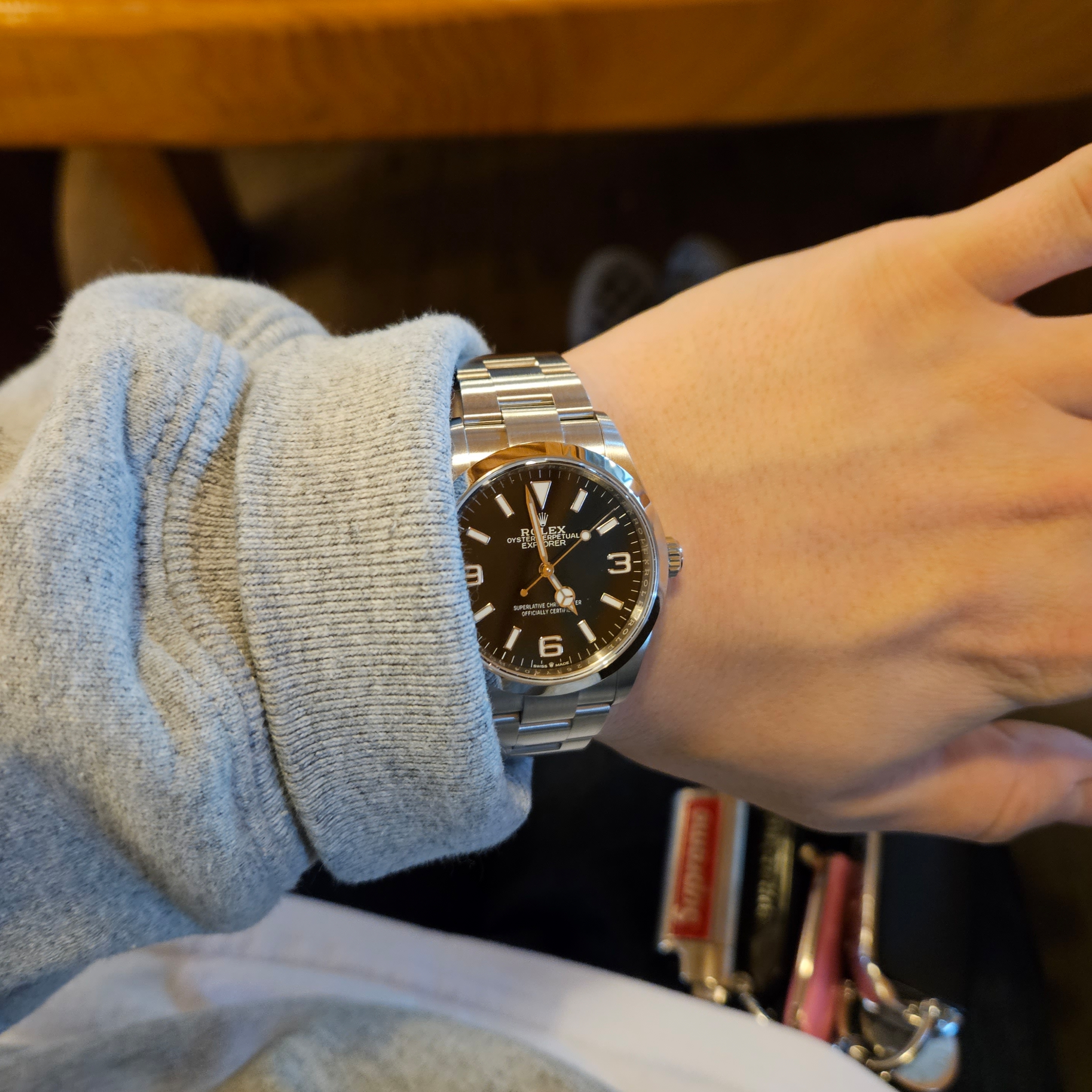Rolex Explorer 36mm 124270 Black Oyster, Supreme Metal Lighter Holster - 19SS 착용 스타일