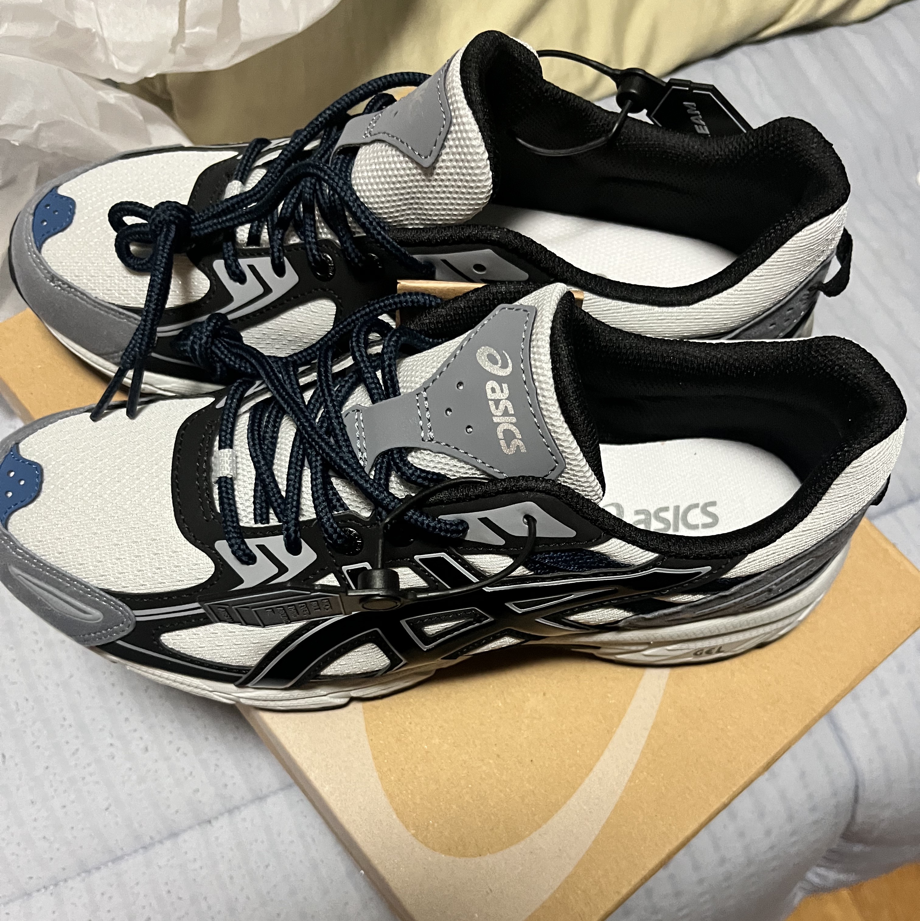 Asics Gel-Venture 6 SPS Glacier Grey 착용 스타일