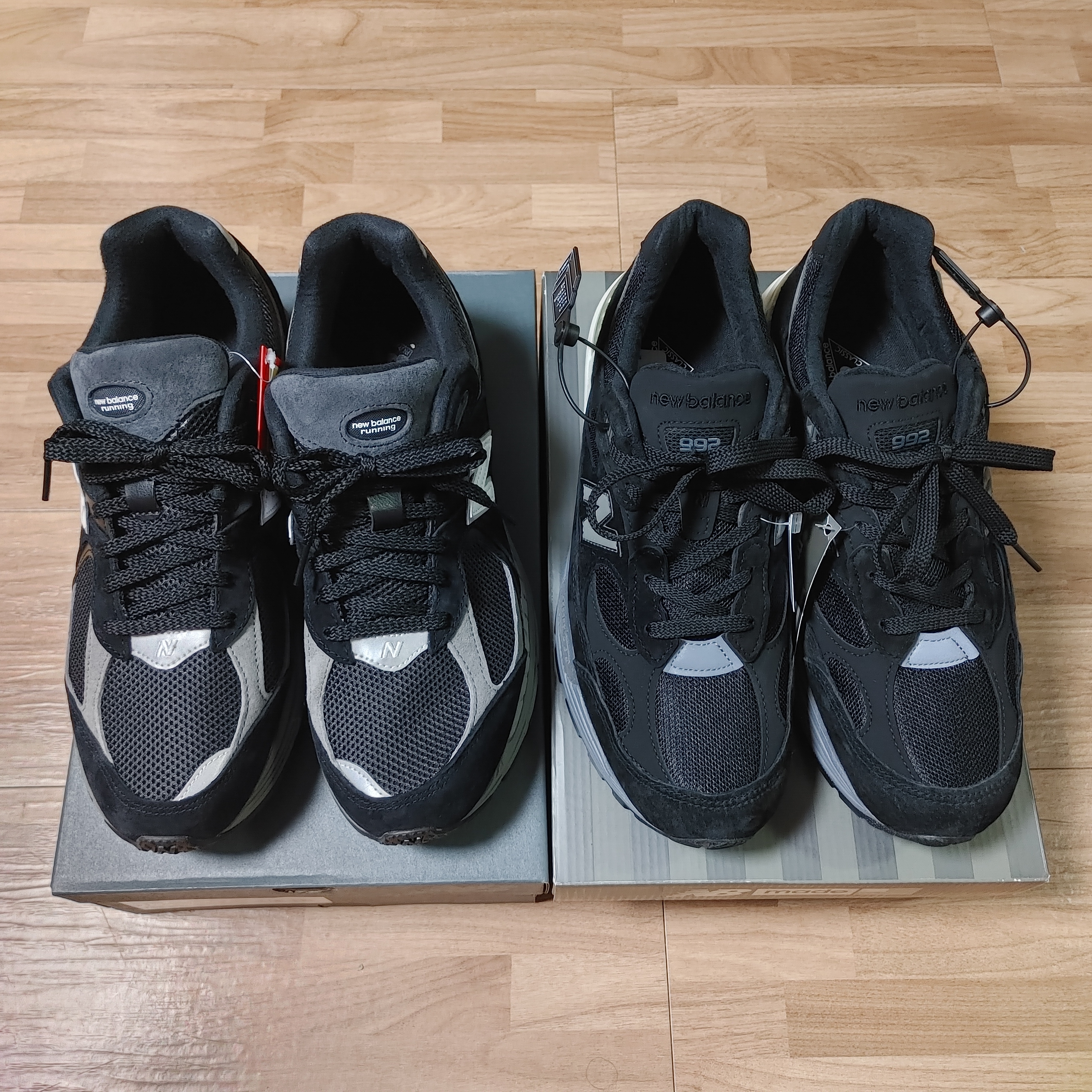 New Balance 2002R Black Dark Grey - JD Sports Exclusive, New Balance 992 Made in USA Black 착용 스타일