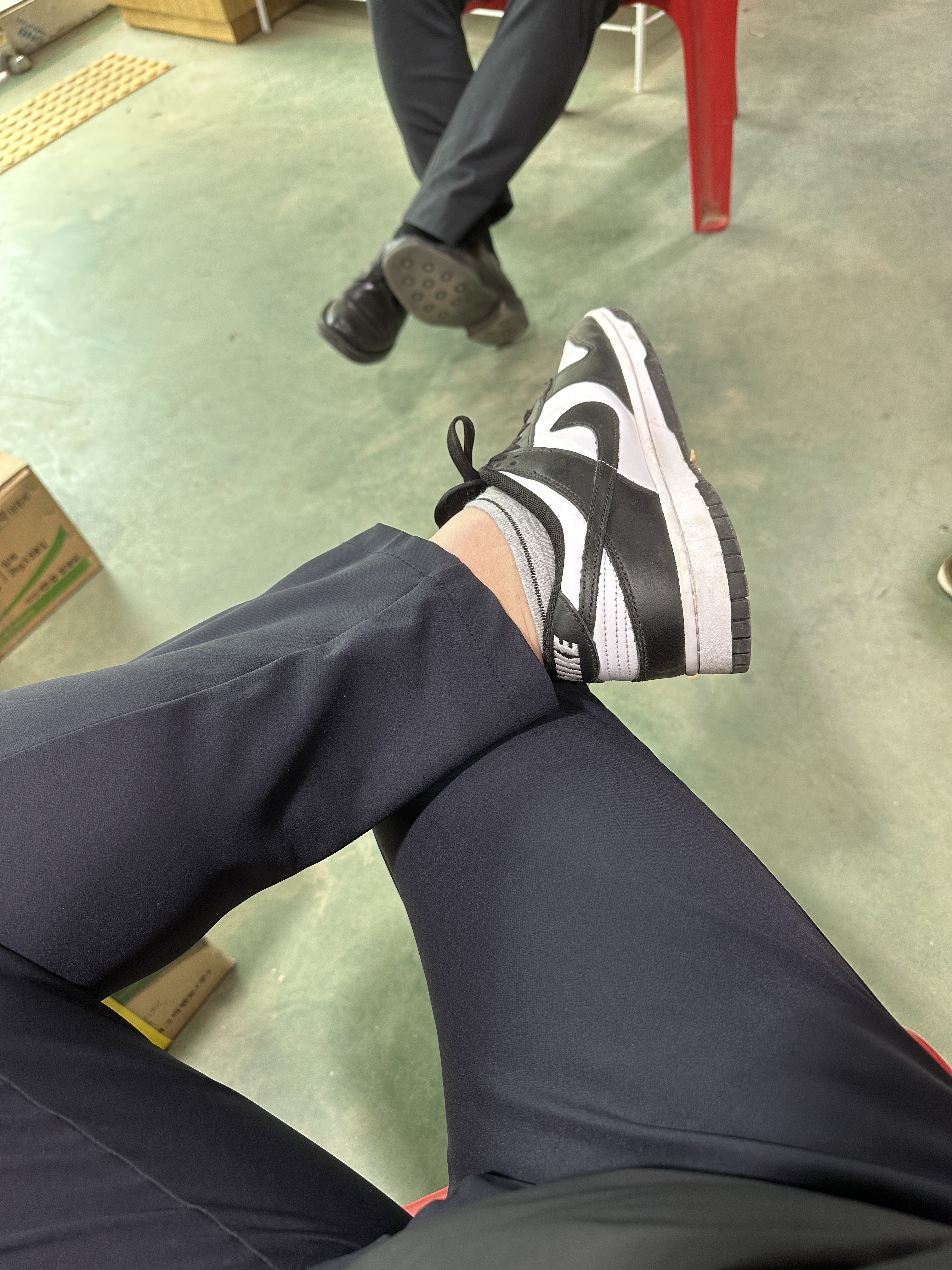 Nike Dunk Low Retro Black 착용 스타일