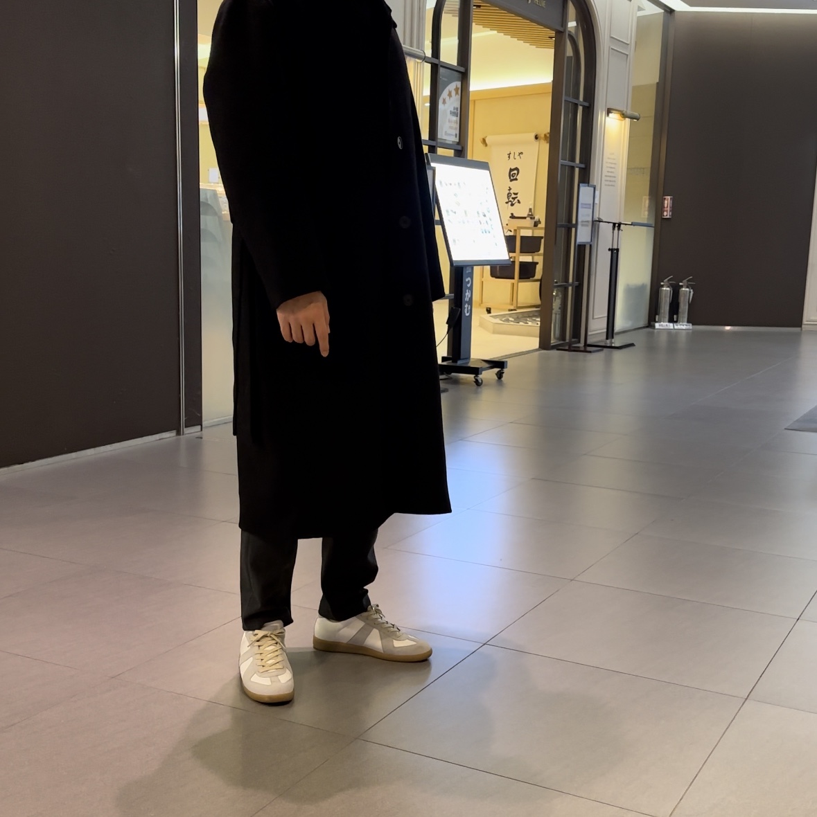 Maison Margiela Calfskin Replica Sneakers 착용 스타일