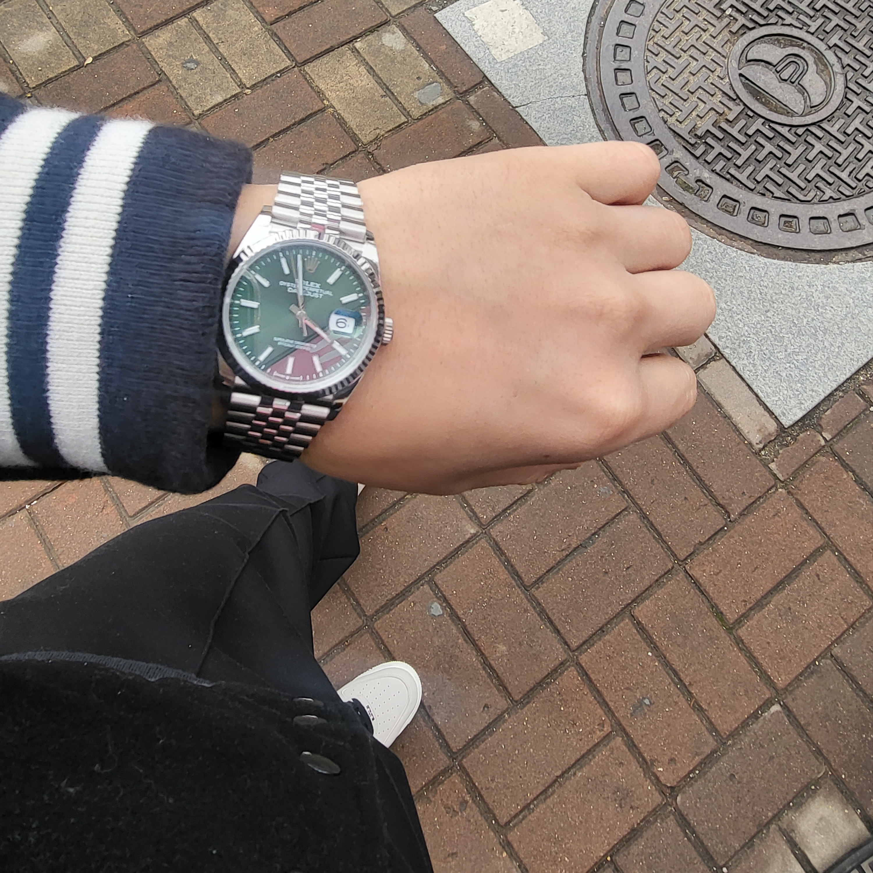 Rolex Datejust 36mm 126234 Mint Green Jubilee 착용 스타일