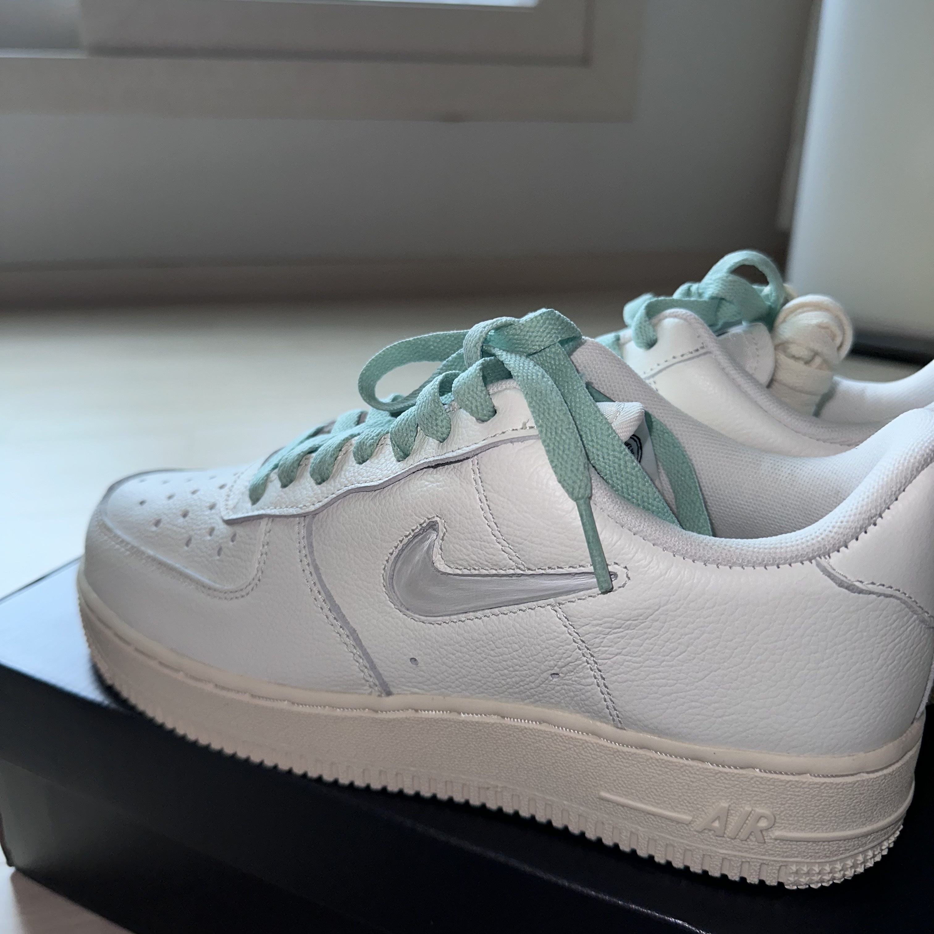 Nike Air Force 1 '07 PRM Vintage Sail 착용 스타일