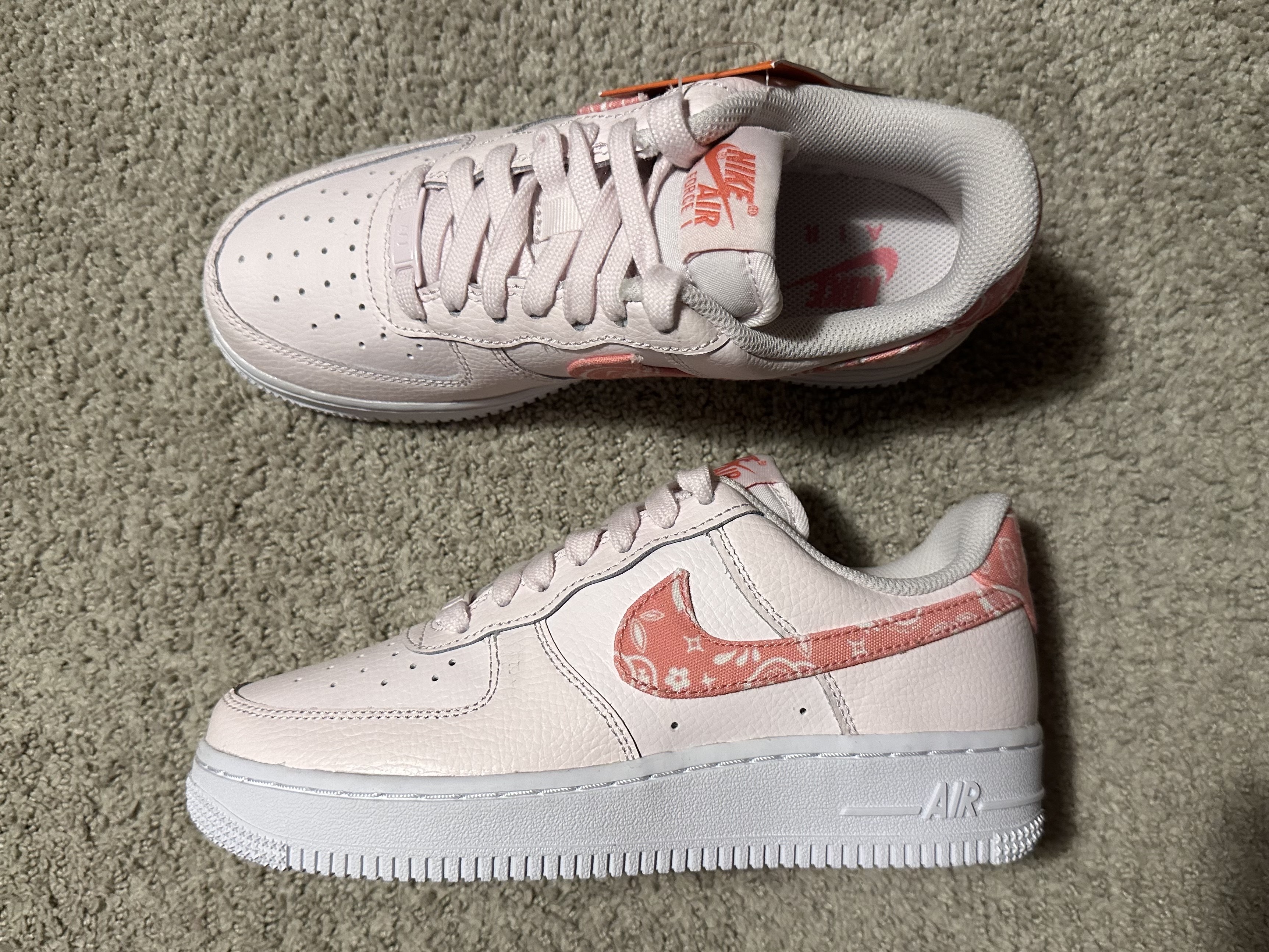 (W) Nike Air Force 1 Low '07 Pearl Pink 착용 스타일 - 2