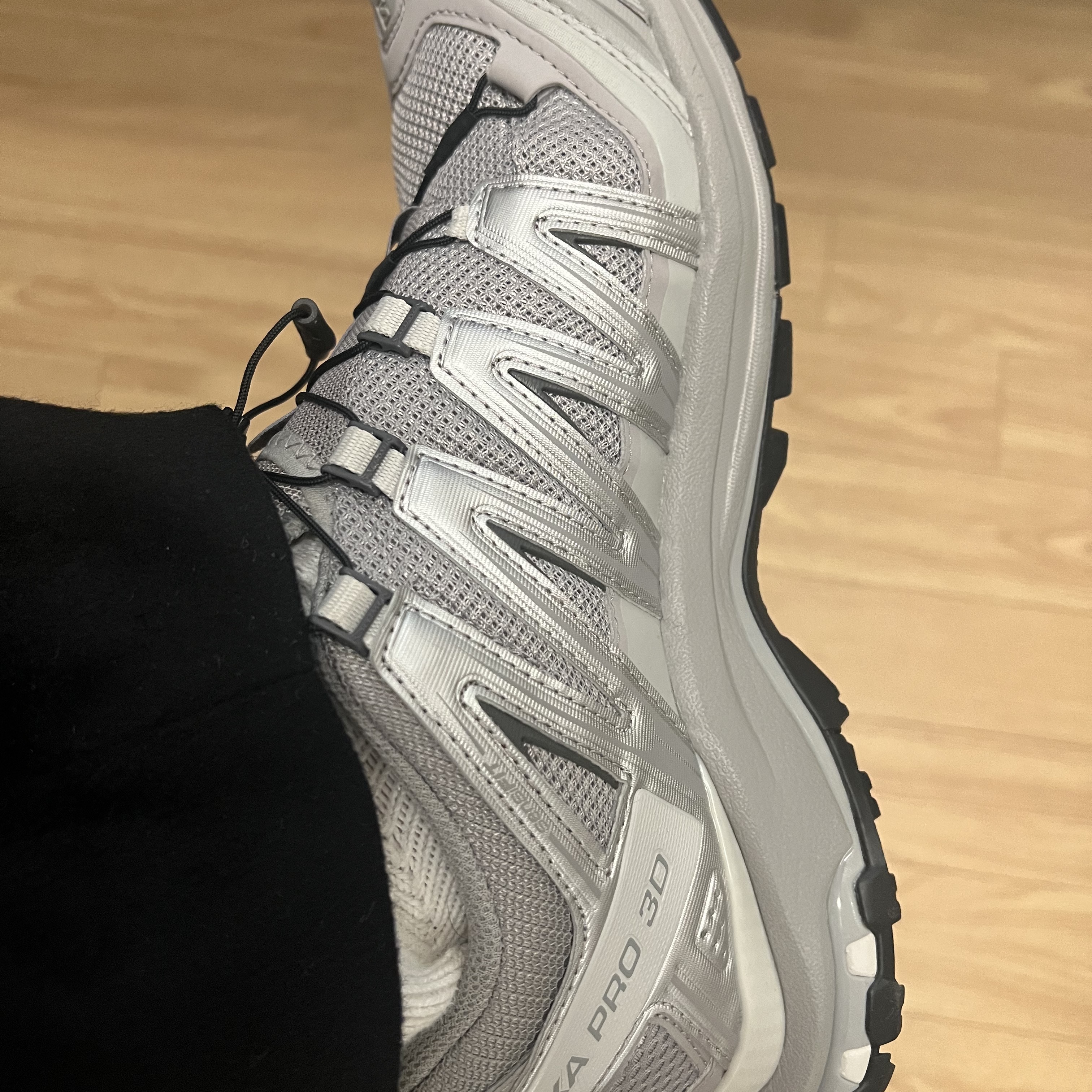 Salomon XA Pro 3D Alloy Silver 착용 스타일 - 2