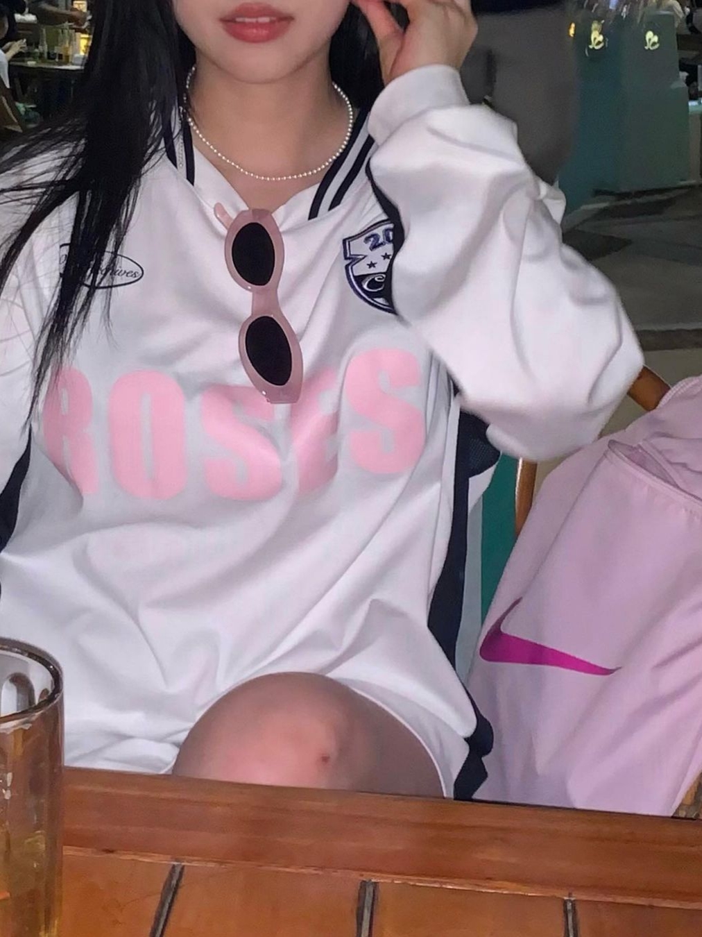 2000Archives Oversized Sporty T-Shirt White Pink 착용 스타일