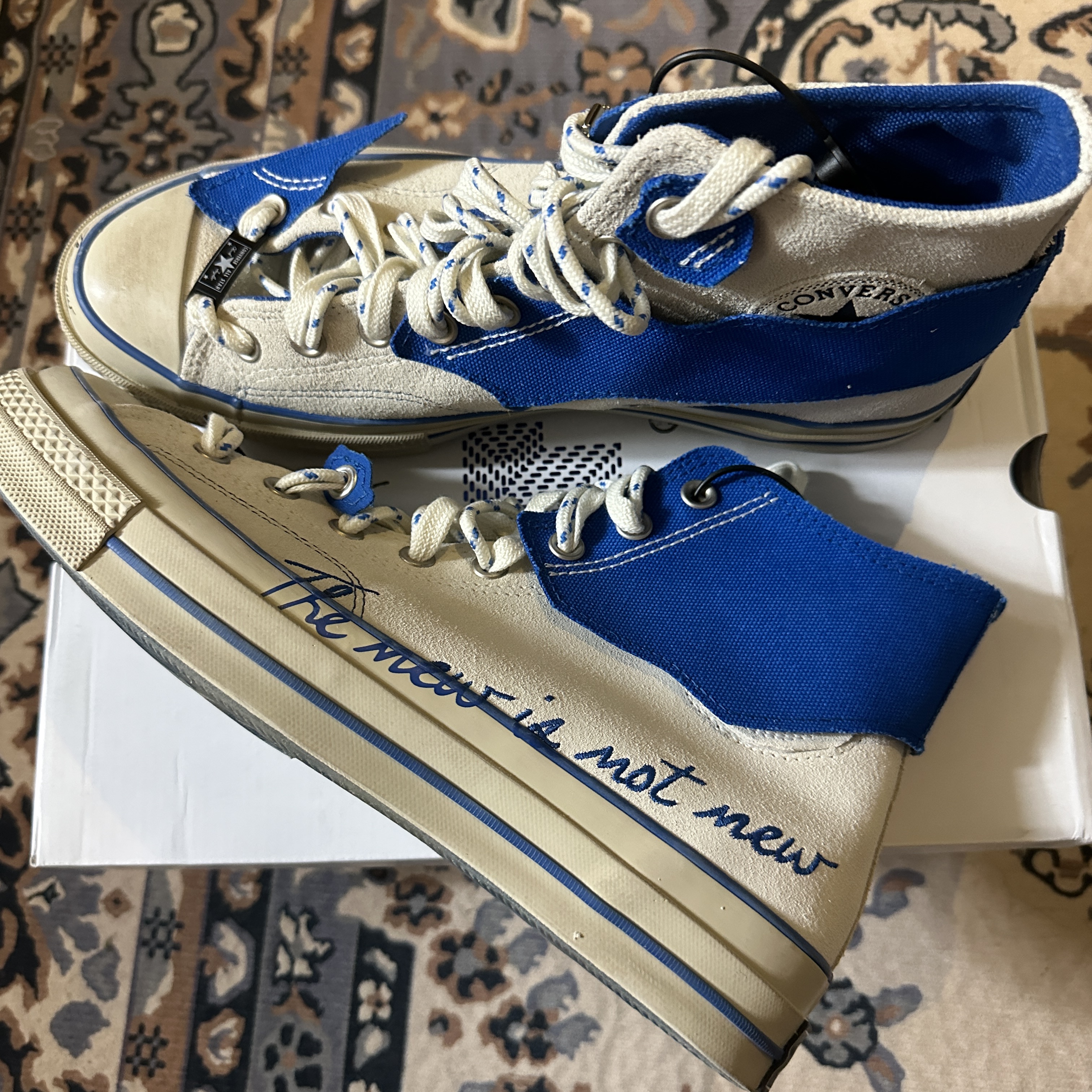 Converse x Ader Error Chuck 70 High White 착용 스타일 - 2