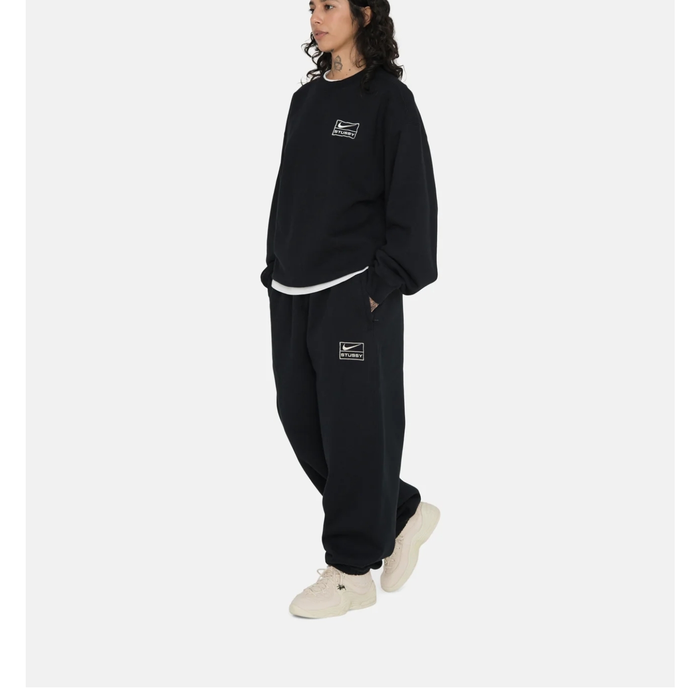 Nike x Stussy NRG Washed Fleece Pants Black (DO5296-010) 착용 스타일 - 1