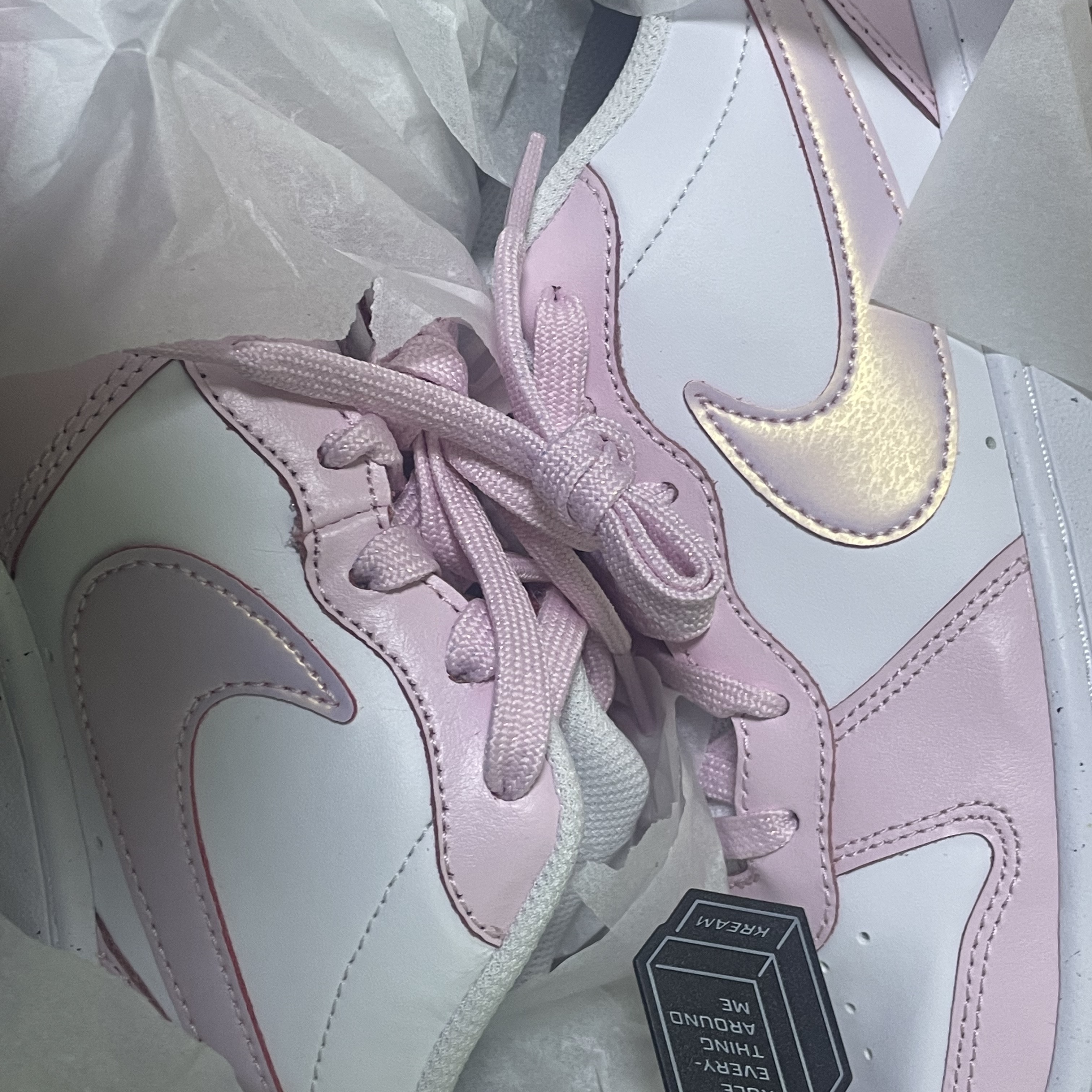 (GS) Nike Court Borough 2 SE White Pink Foam 착용 스타일