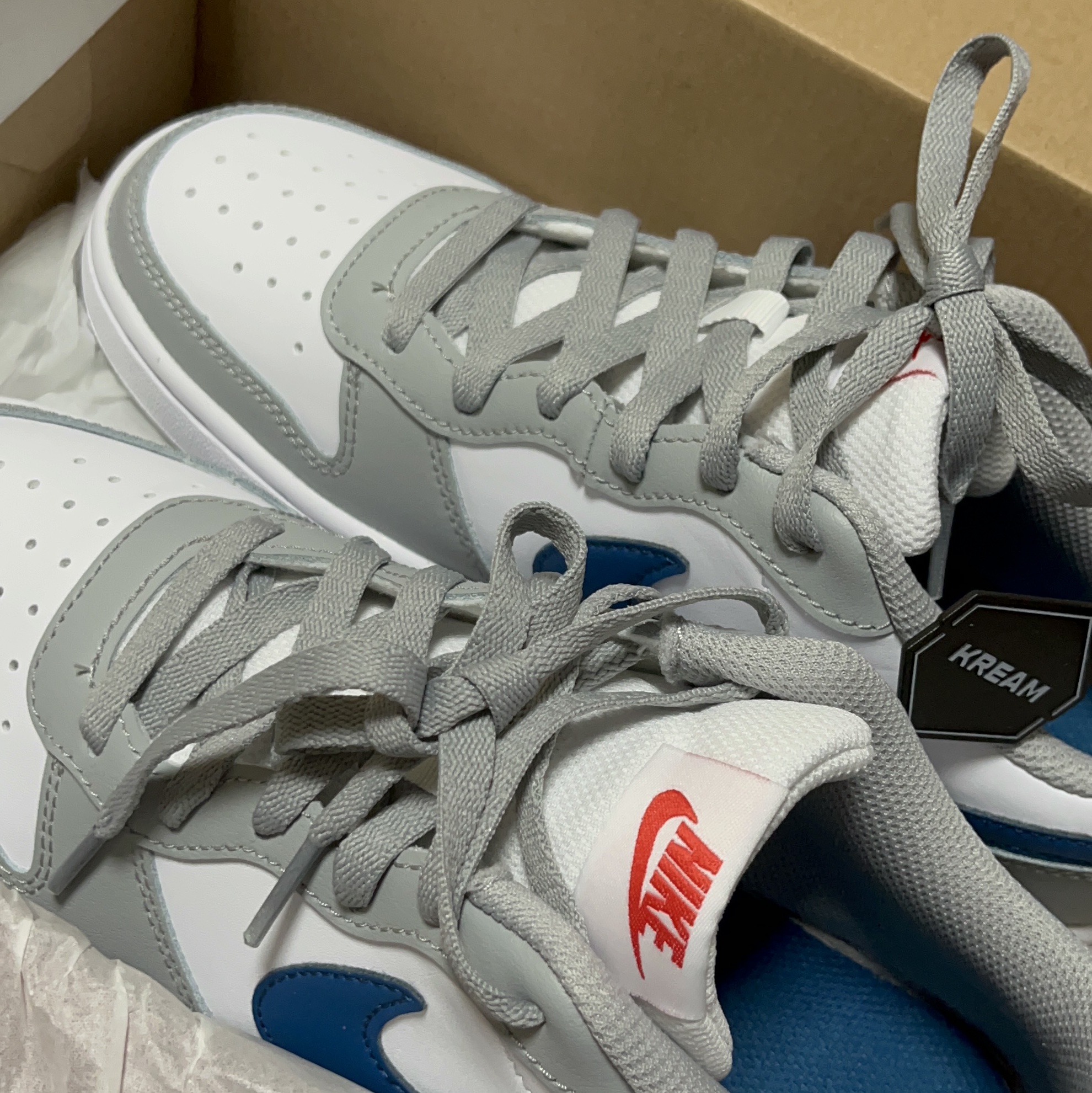 (GS) Nike Court Borough Low 2 Light Smoke Grey 착용 스타일