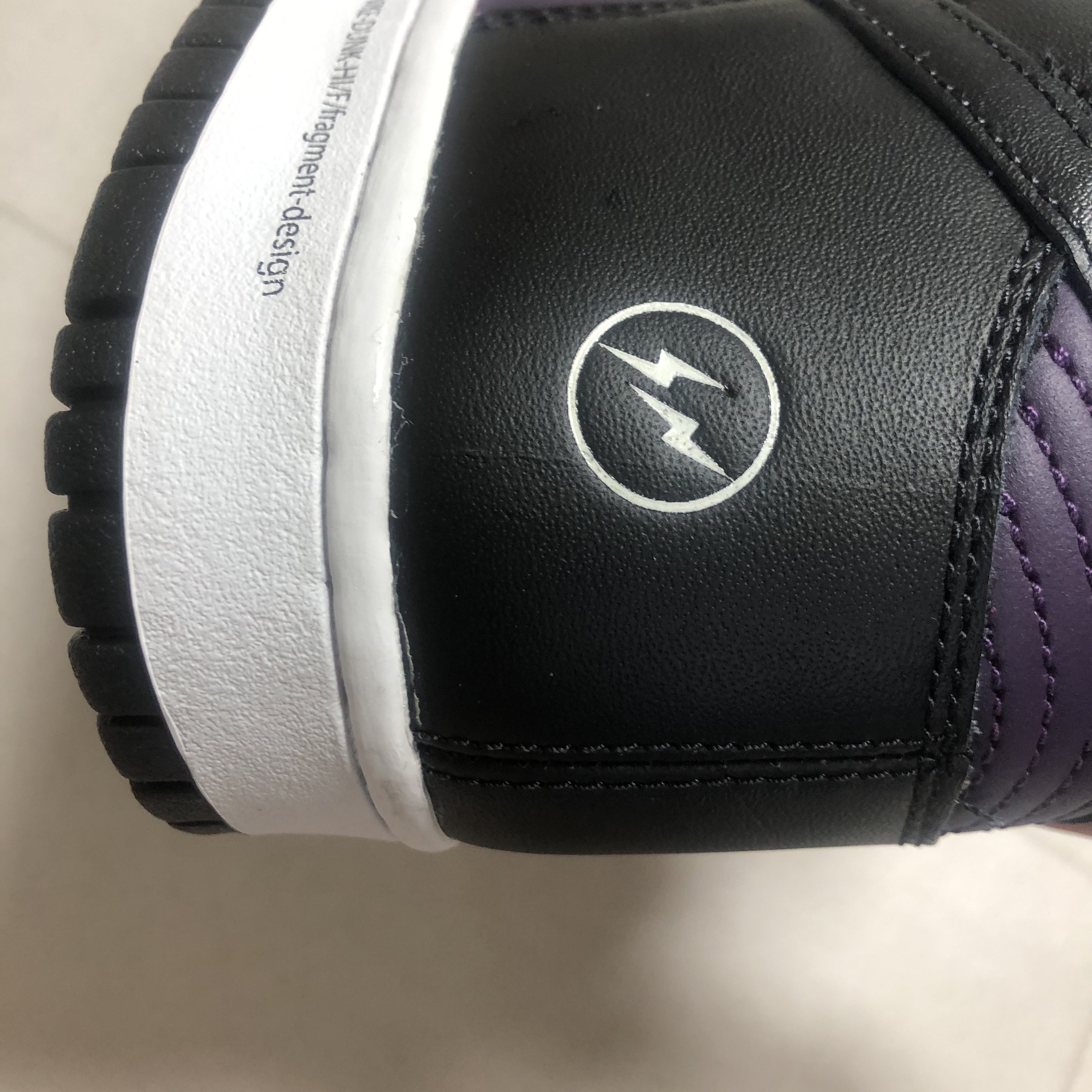 Nike x Fragment Dunk High Black 착용 스타일 - 1