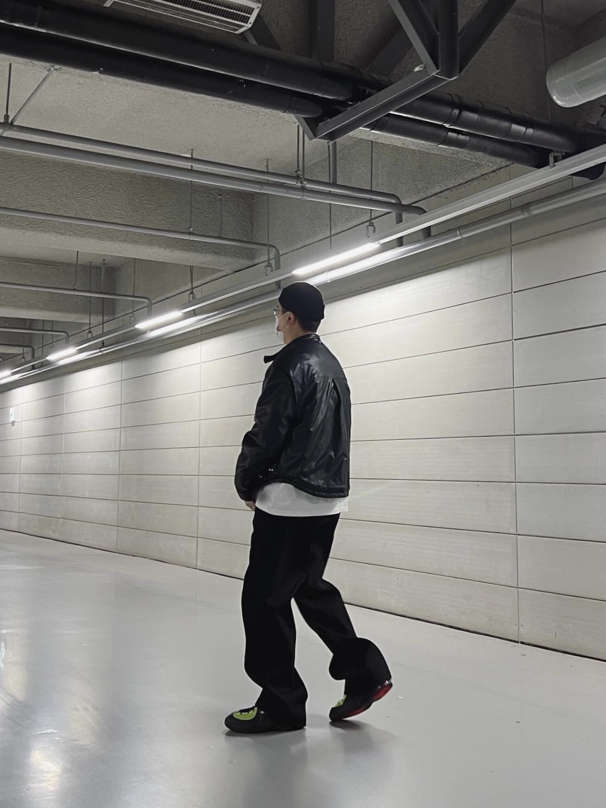 Nike x Stussy Air Penny II Vivid Green and Black 착용 스타일 - 1