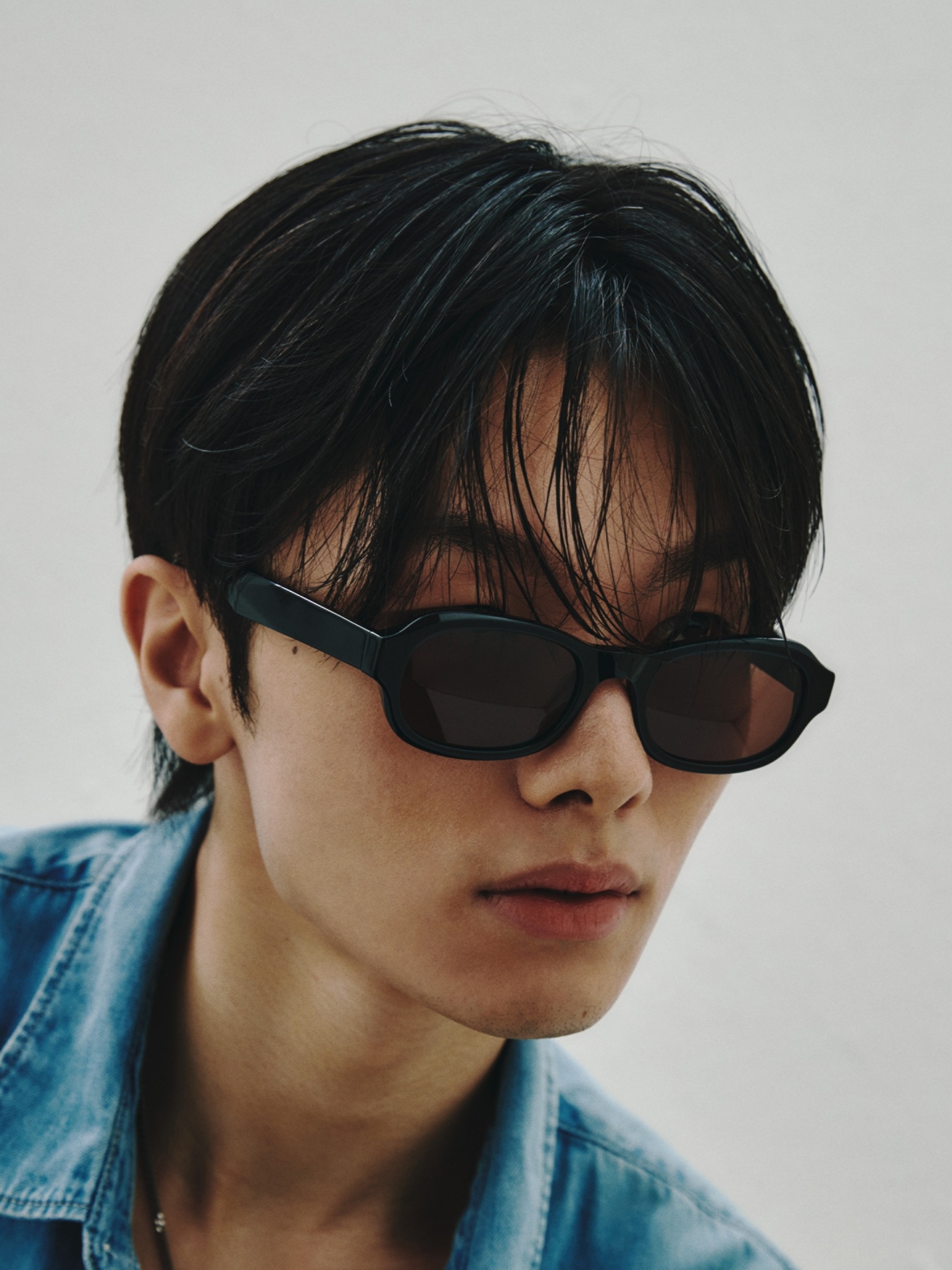 Grafik: Paul C2 Black Brown Lens 착용 스타일 - 2