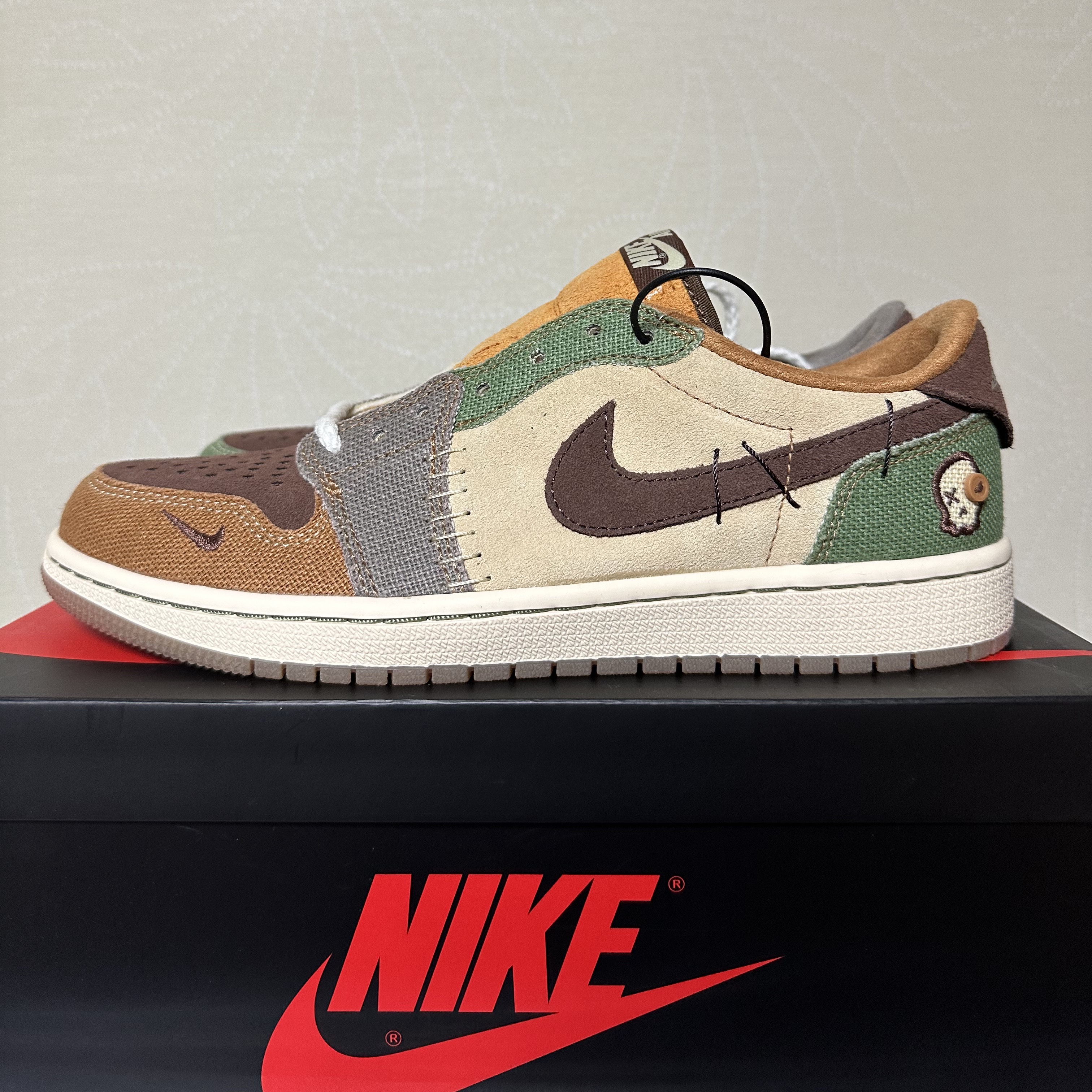 Jordan 1 x Zion Williamson Retro Low OG Flax and Oil Green 착용 스타일