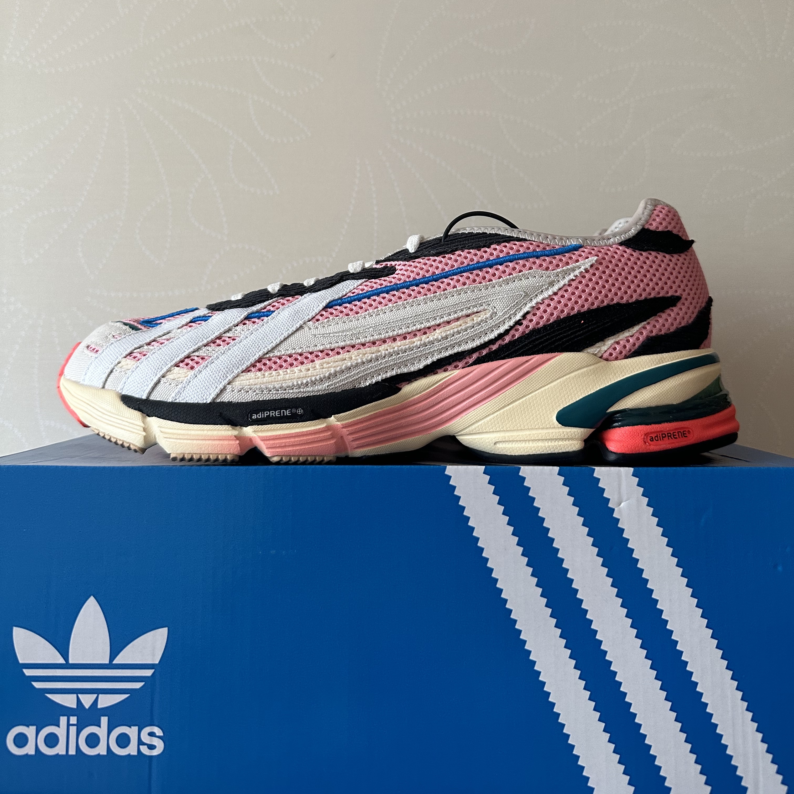 Adidas x Sean Wotherspoon Orketro White Easy Yellow 착용 스타일