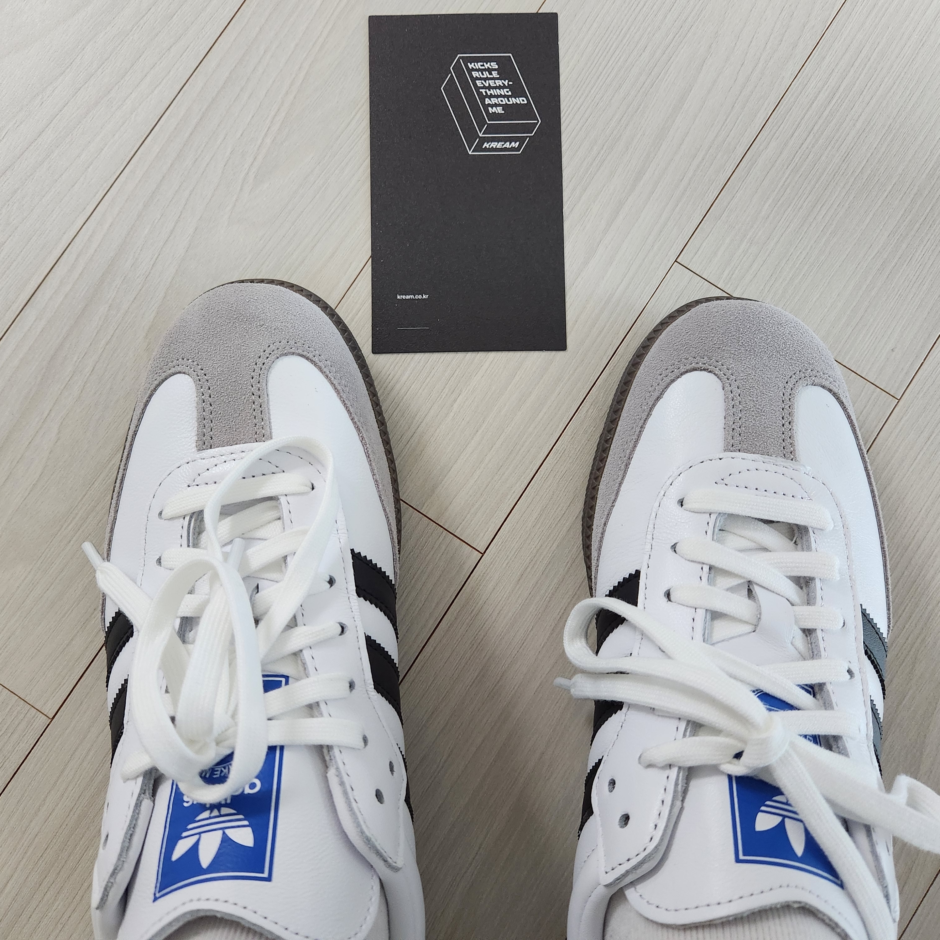 Adidas Samba OG Cloud White 착용 스타일 - 2