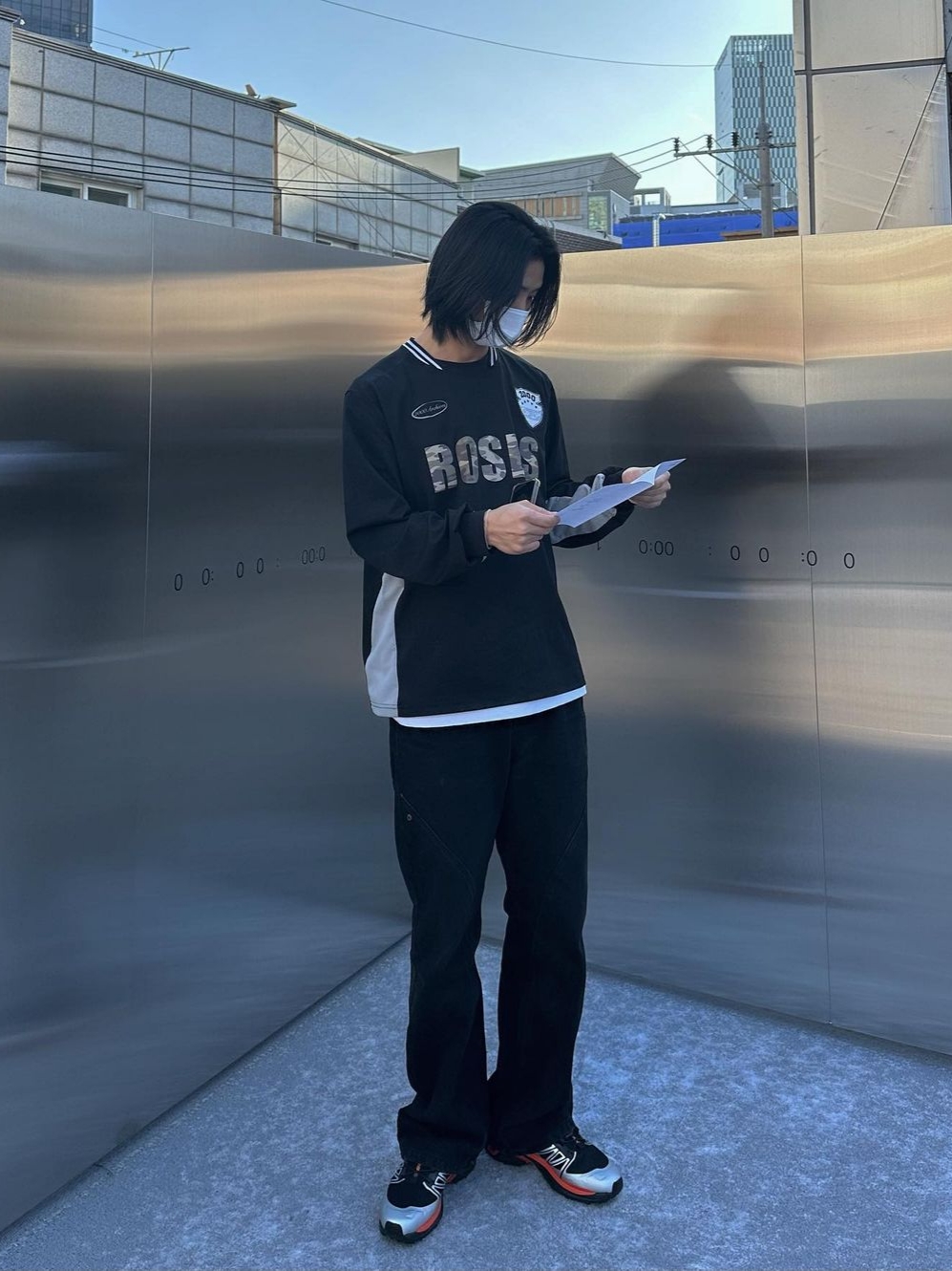 2000Archives Oversized Sporty T-Shirt Black Camo 착용 스타일