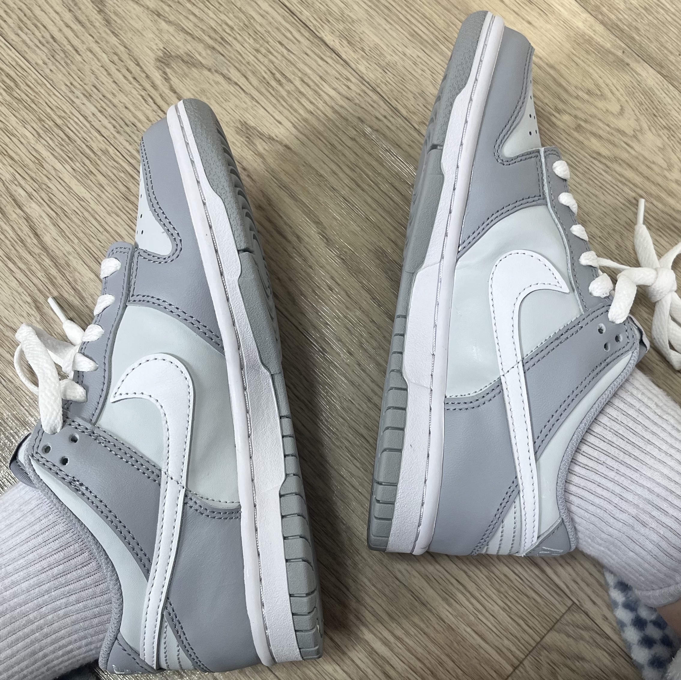 (GS) Nike Dunk Low Wolf Grey 착용 스타일
